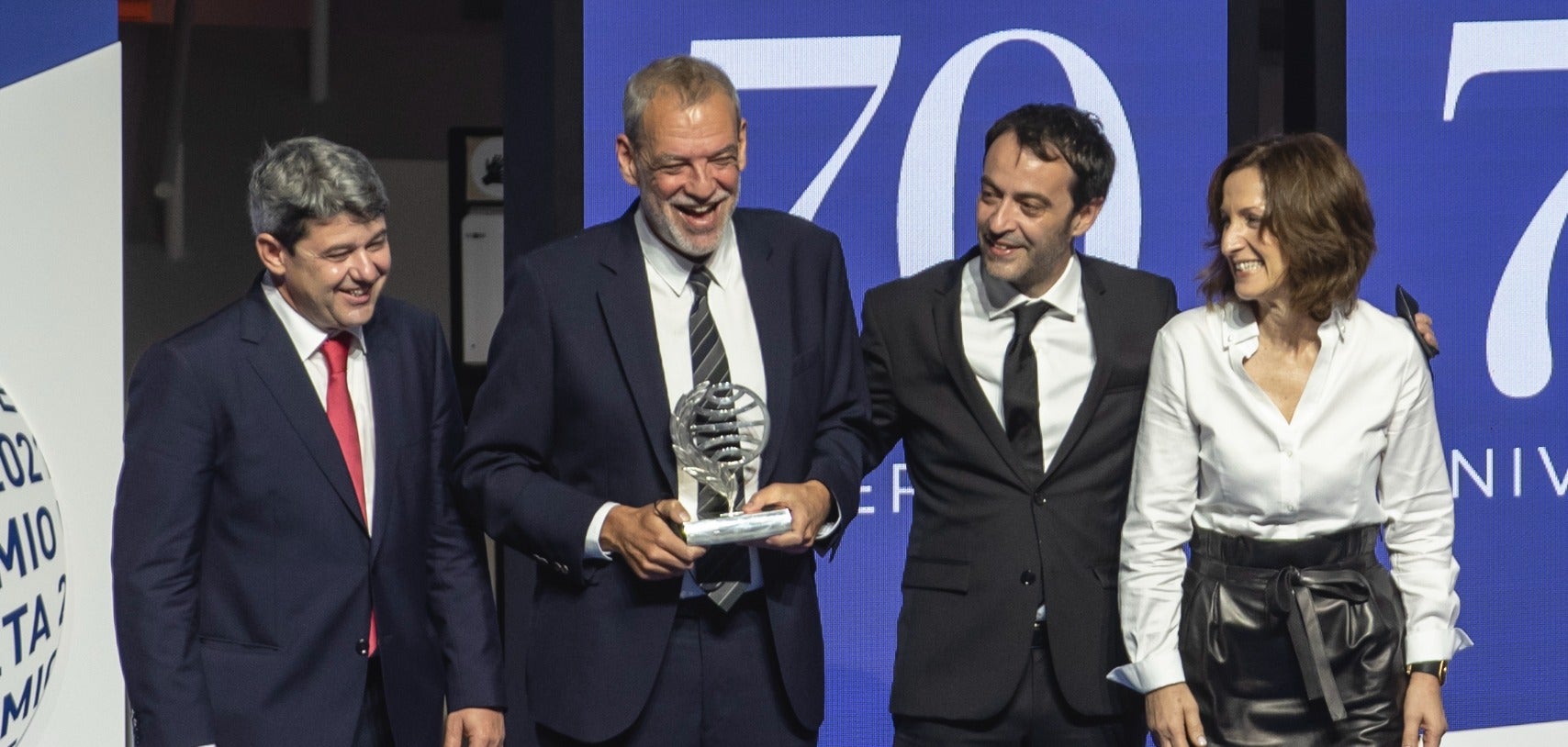 Winners of 2021 Planeta prize