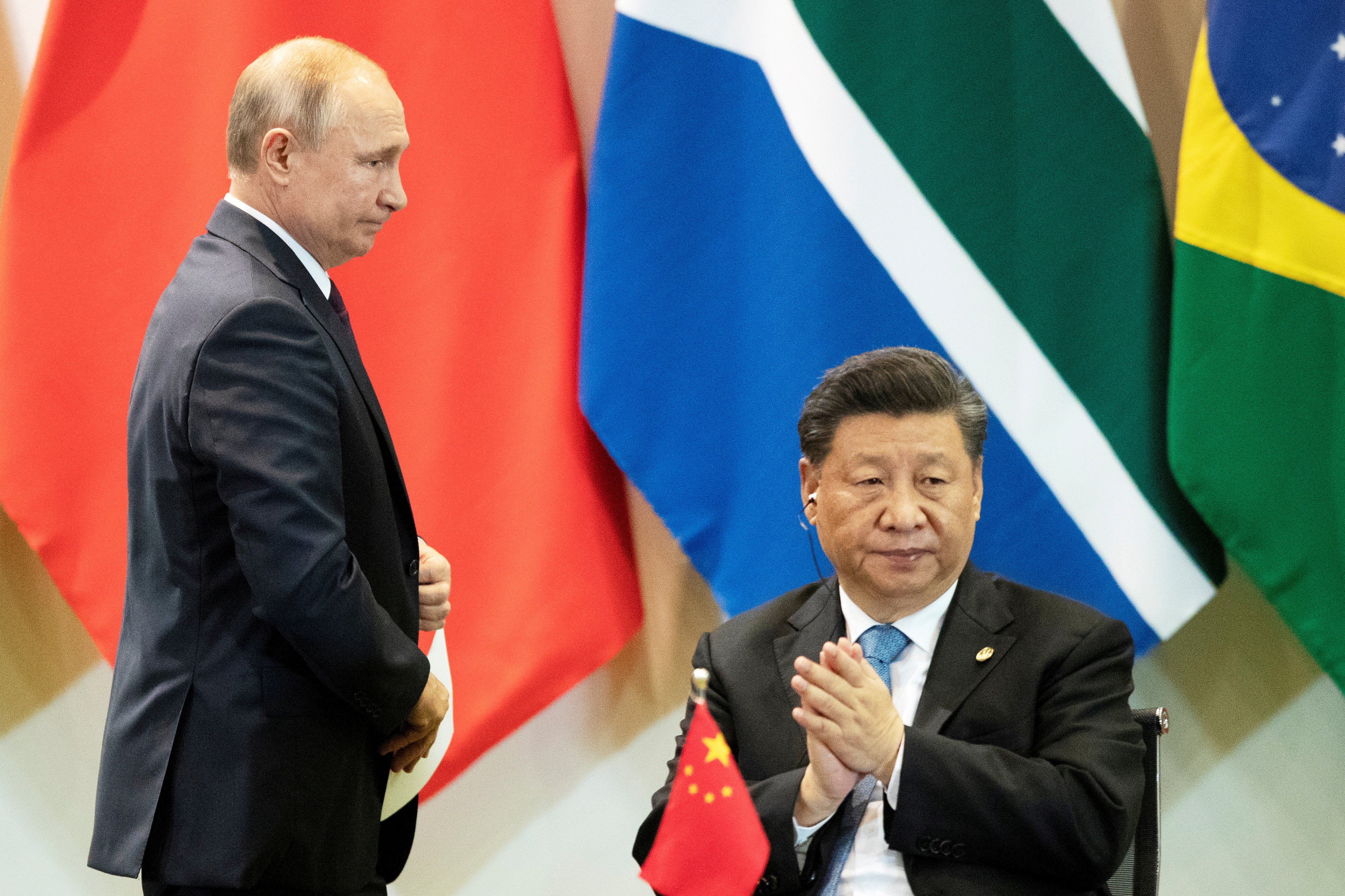 Vladimir Putin with Xi Jinping