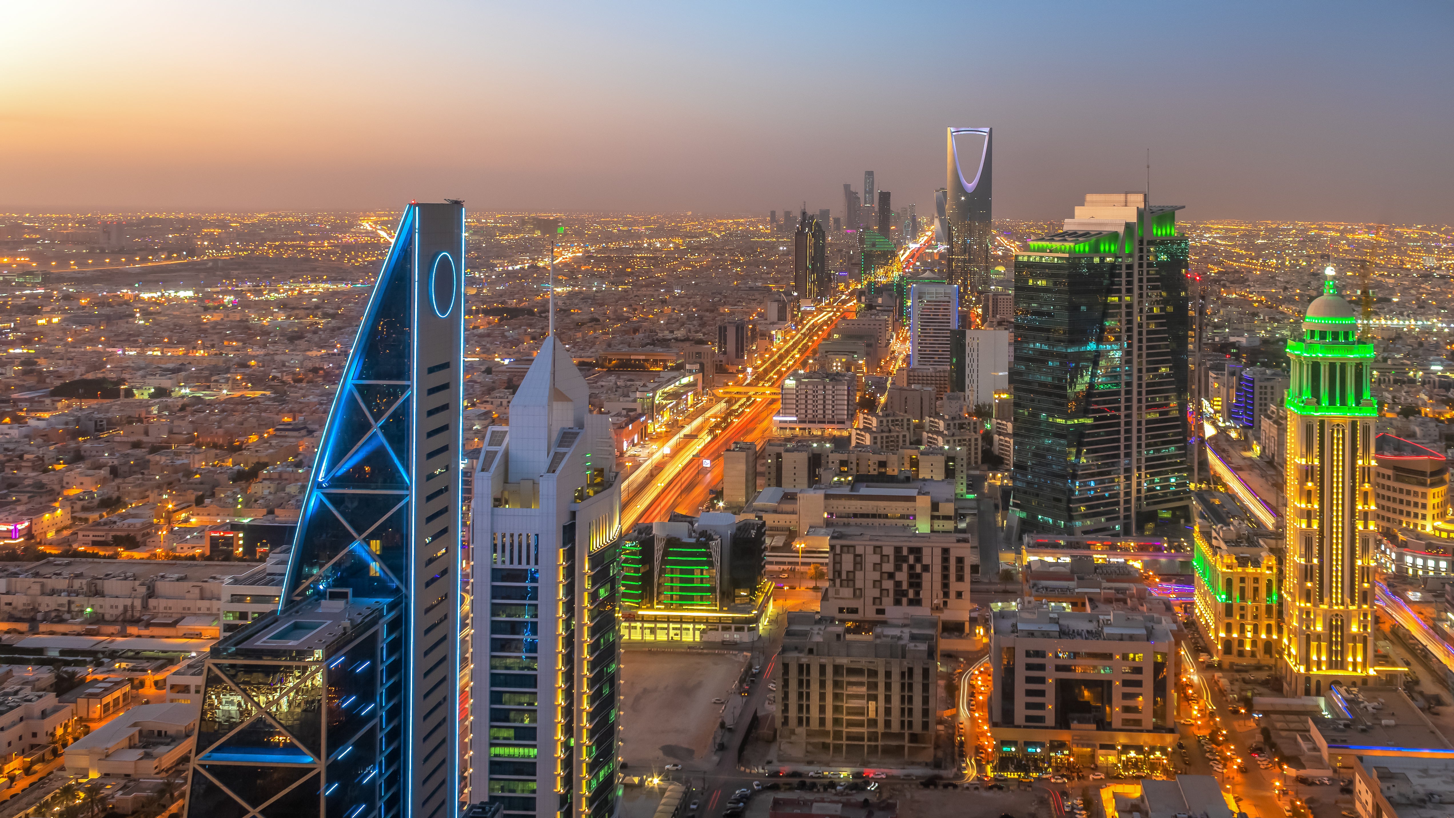 Kingdom Tower, Riyadh, Saudi Arabia