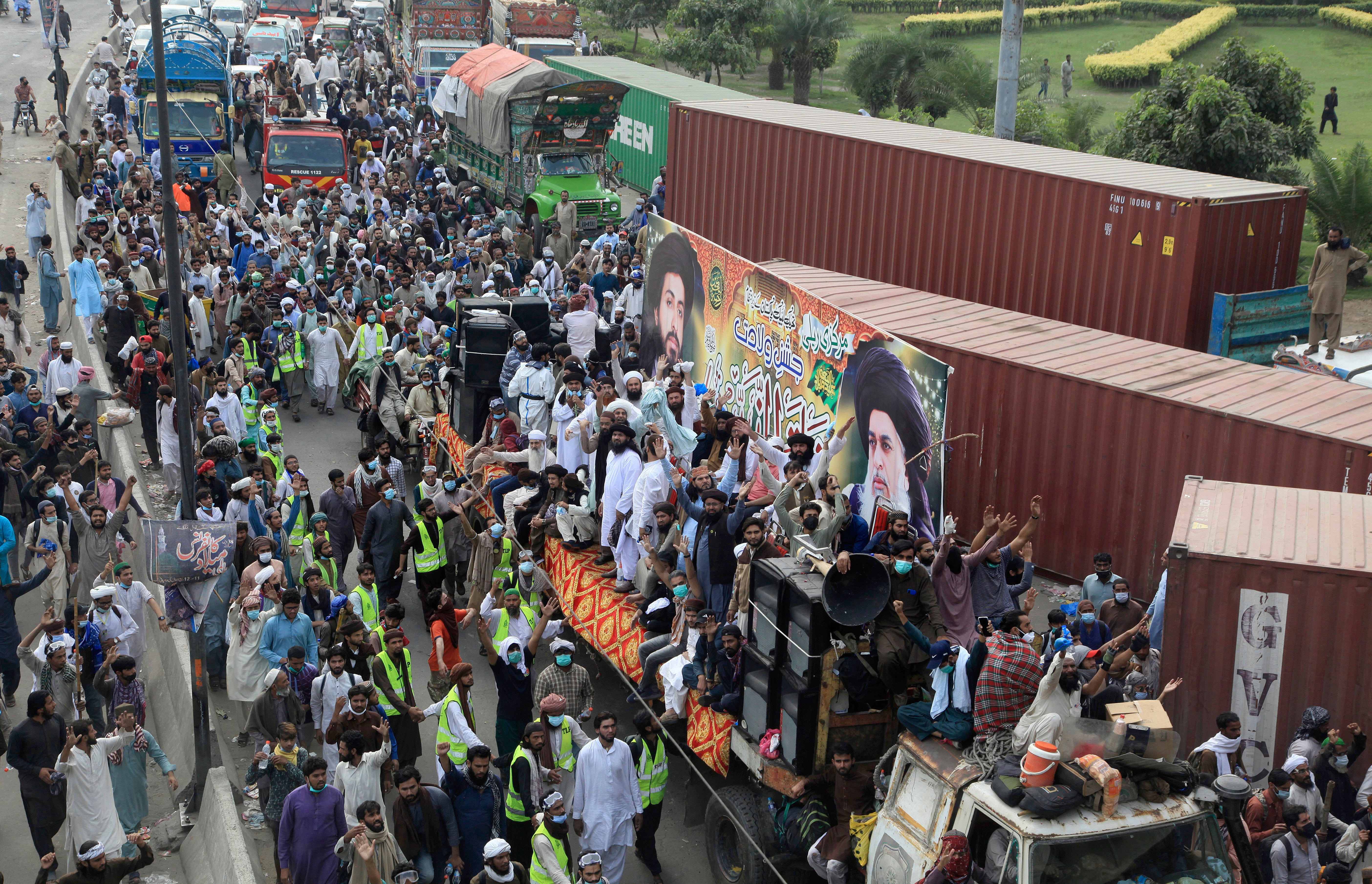 Pakistan Islamist Rally