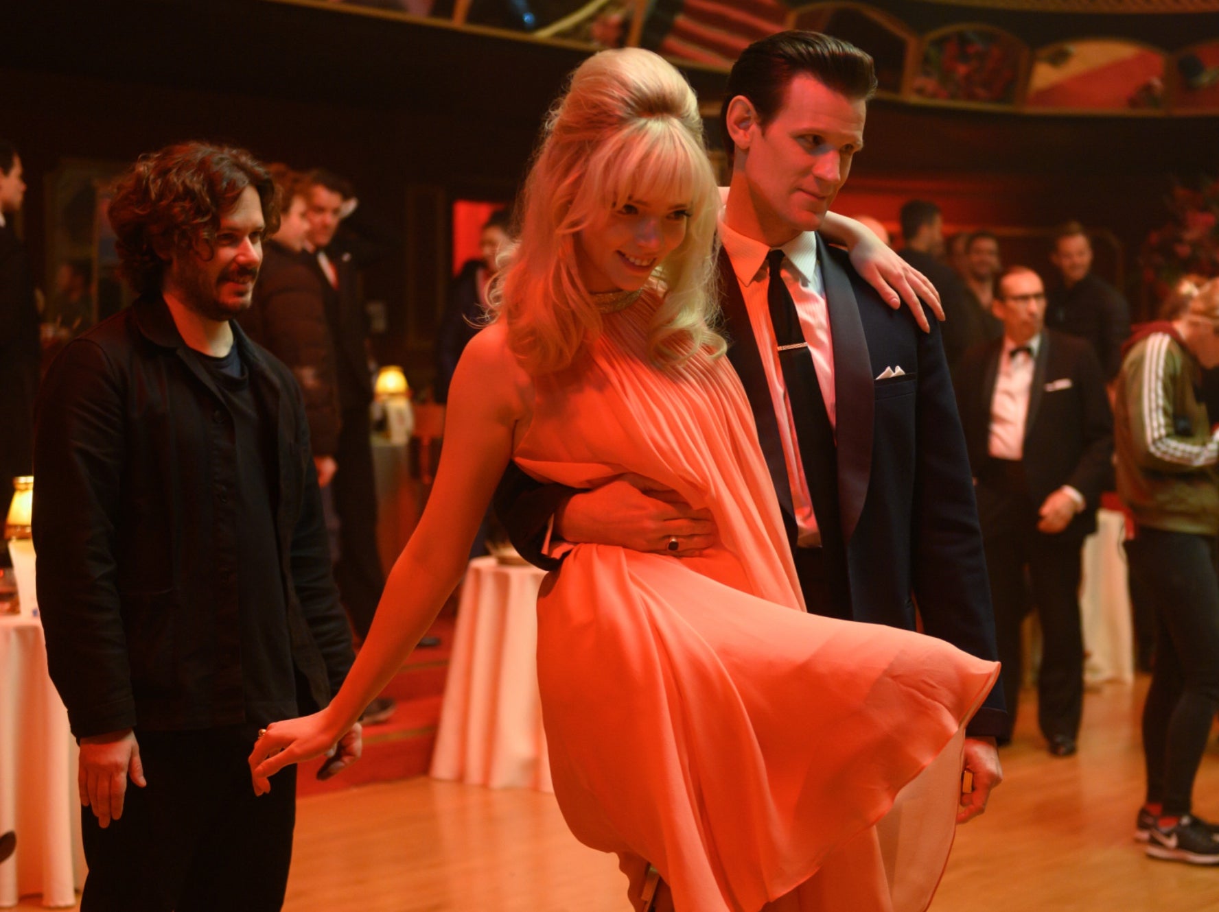 Un baile nuevo: Edgar Wright, Anya Taylor-Joy y Matt Smith en el set de 'Last Night in Soho'