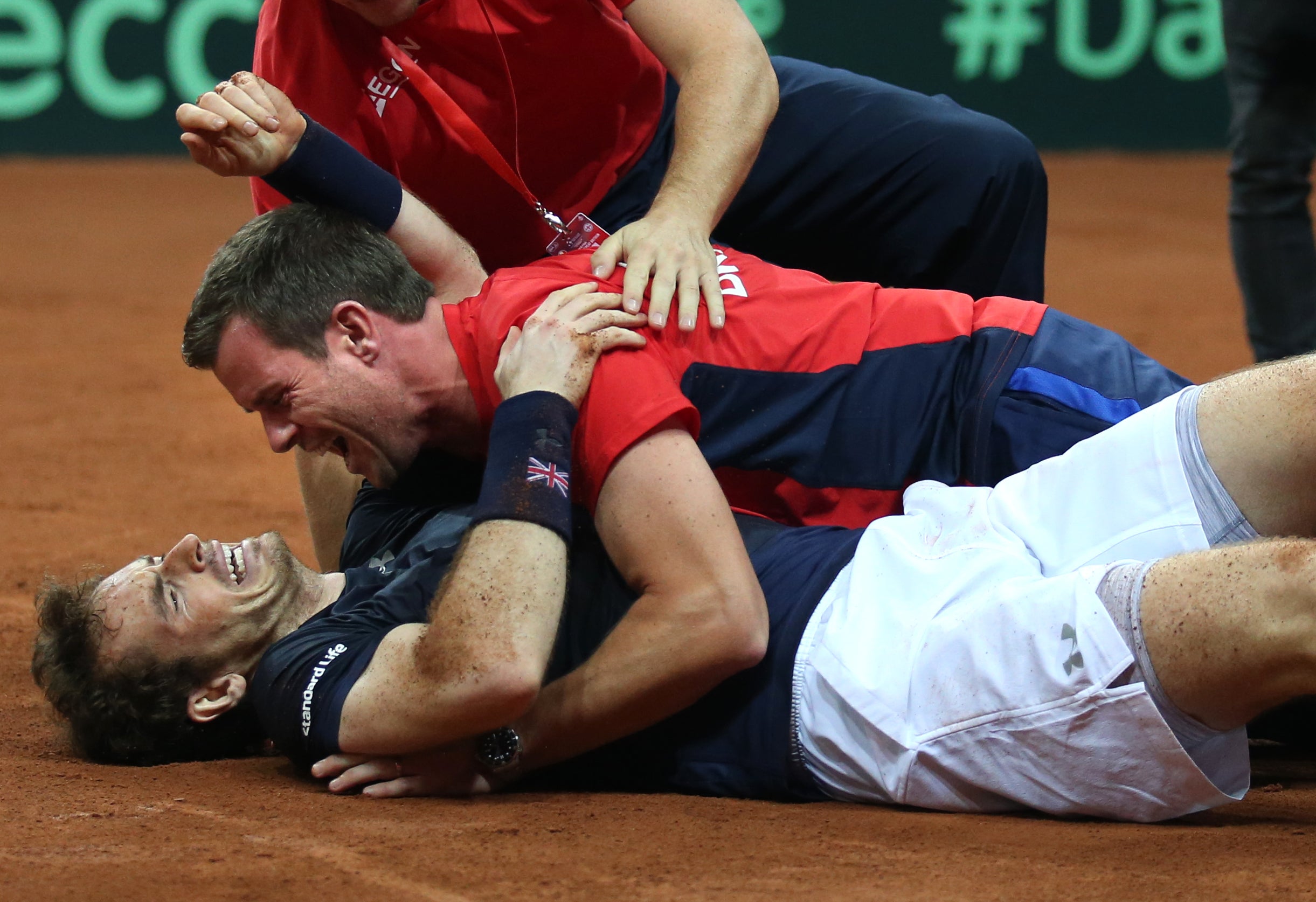 Great Britain’s Andy Murray is hugged by captain Leon Smith after winning the Davis Cup in 2015 (Andrew Milligan/PA)