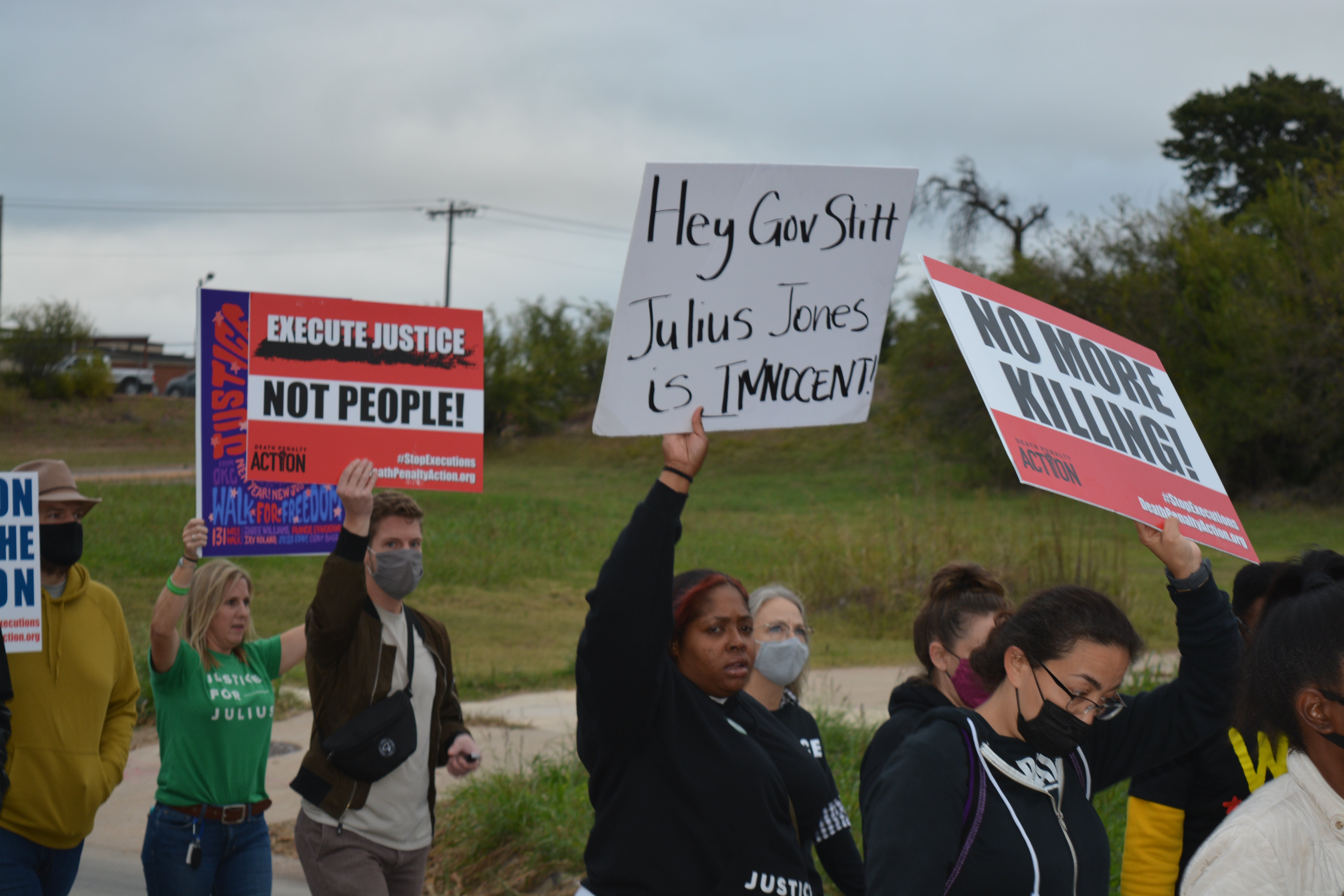 Supporters urge Oklahoma governor Kevin Stitt to grant death row inmate Julius Jones clemency.