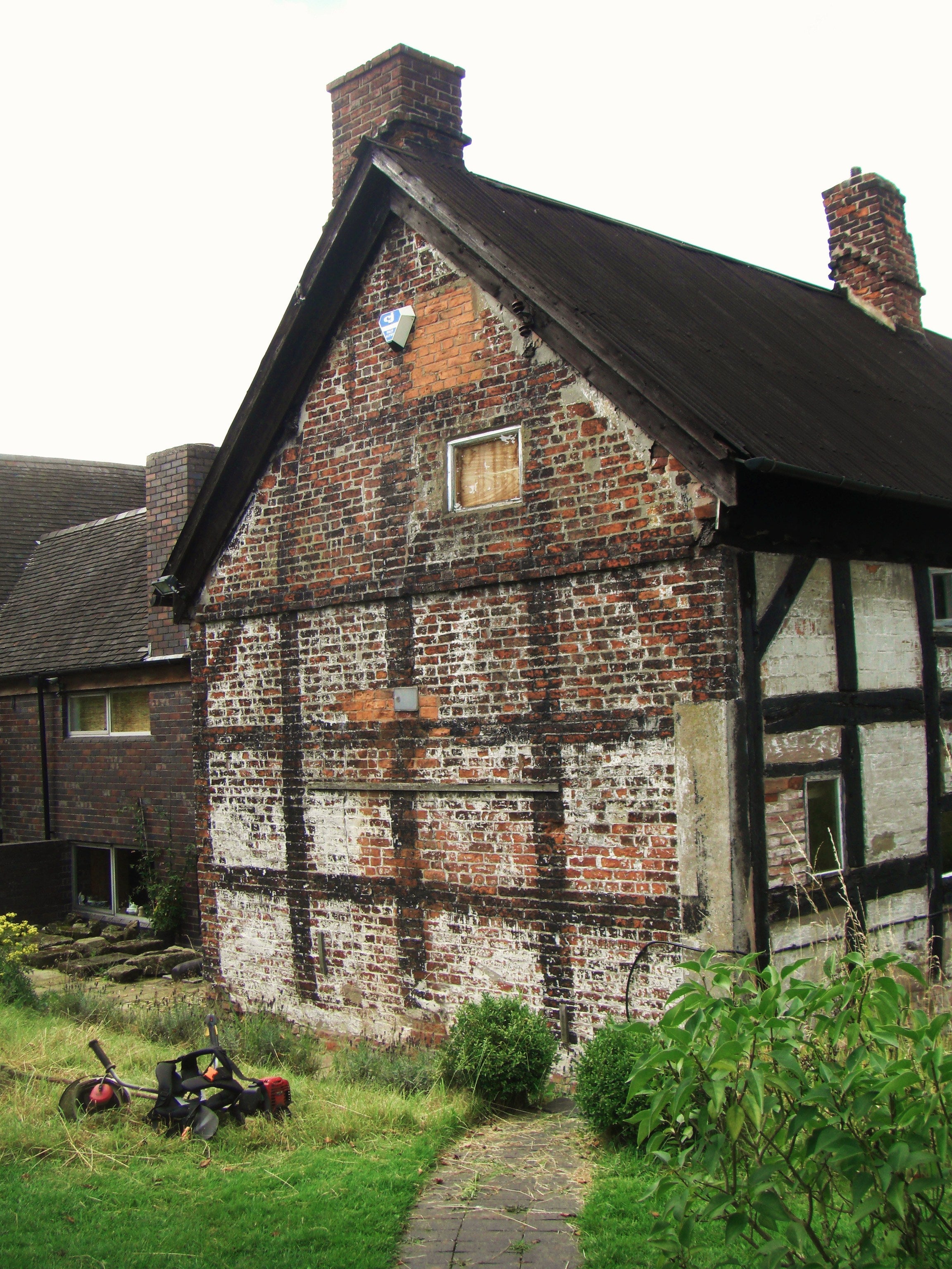 In 1957, Garner purchased and began renovating Toad Hall at Blackden, Cheshire