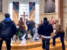 Fight breaks out after Catholic priest orders maskless man to leave church in Washington