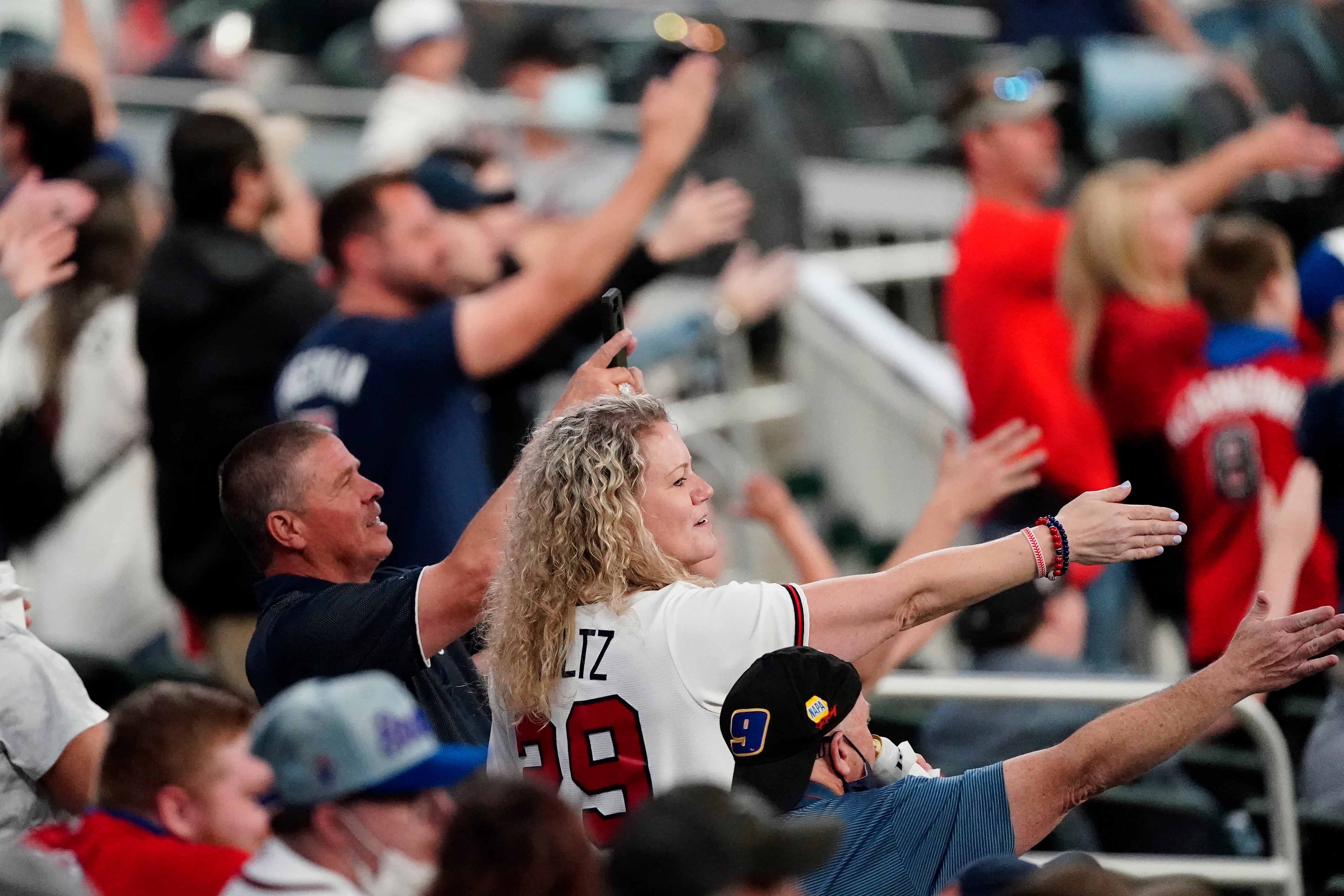 World Series Braves Tomahawk Chop