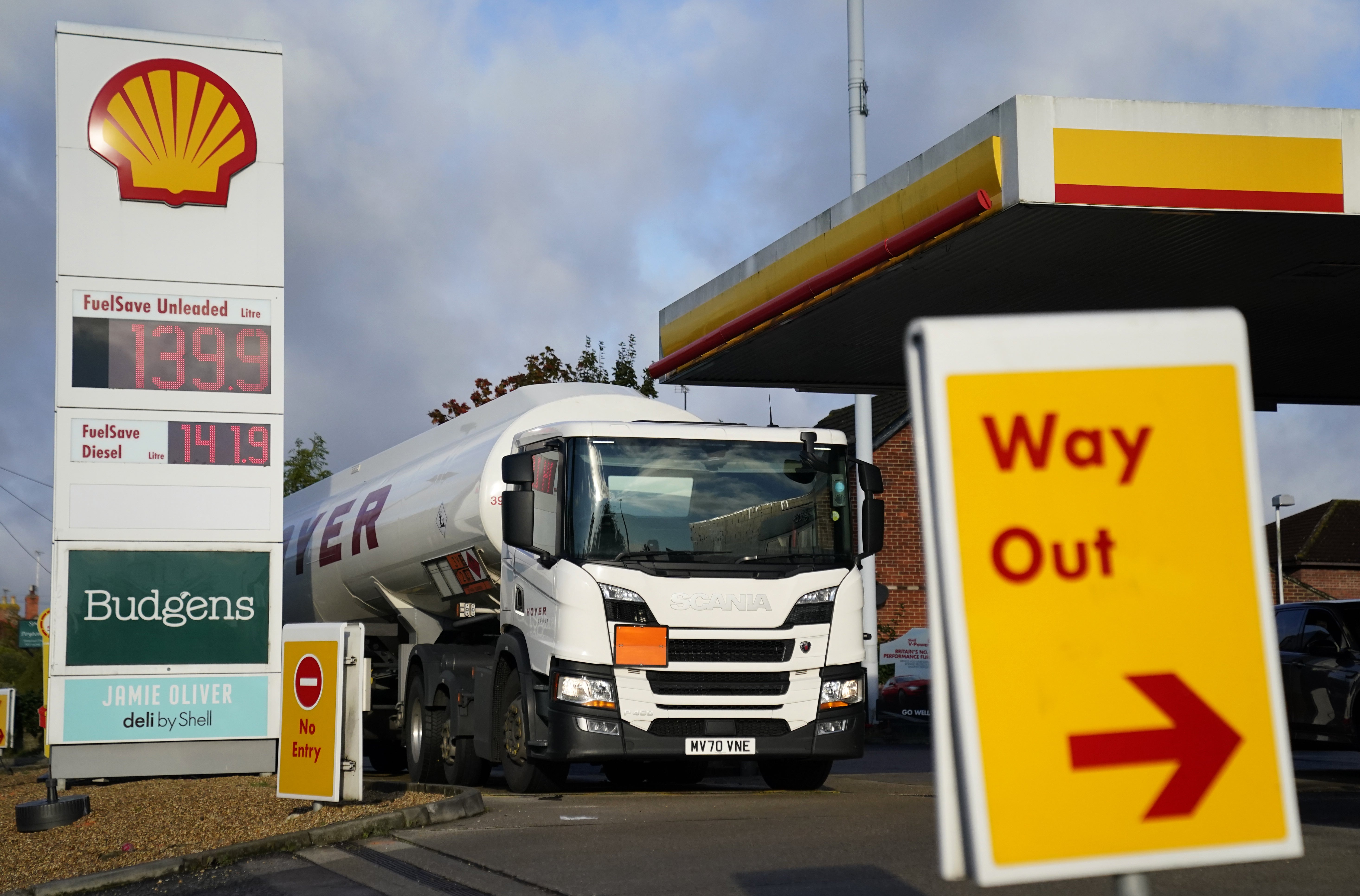 Shell’s new target will see its own emissions cut in half by 2030 (Andrew Matthews/PA)