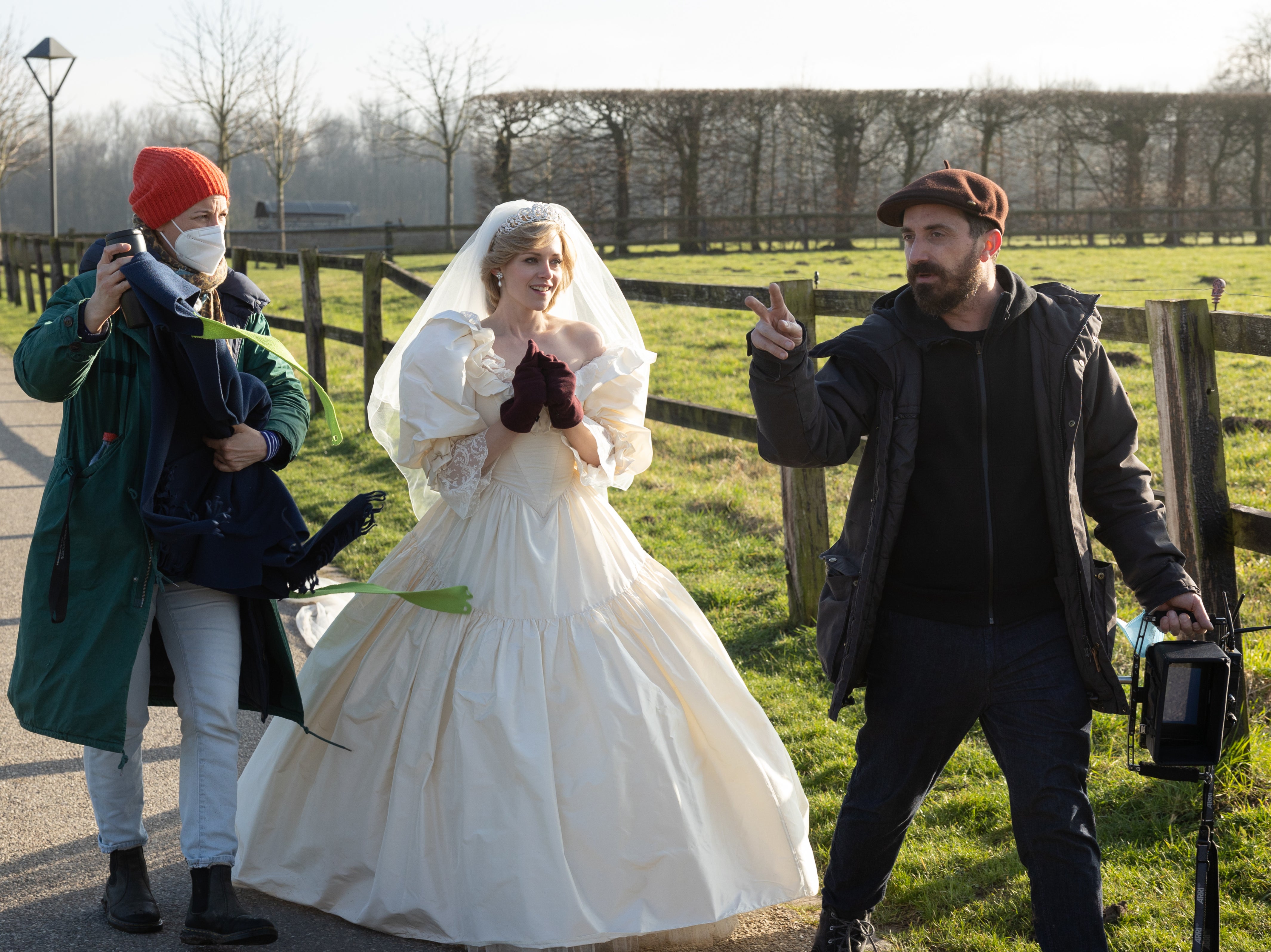 Kristen Stewart (centre) behind the scenes of ‘Spencer’