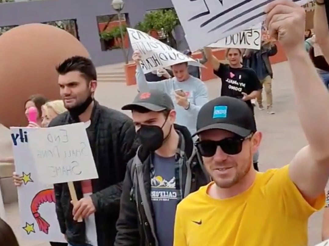 Hundreds march to say size doesn't matter in LA penis protest