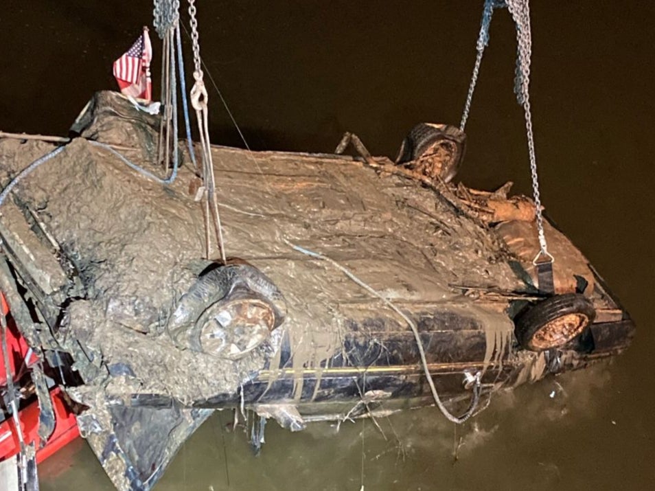 Human remains found in car belonging to pregnant mother who went missing with daughter over 20 years ago