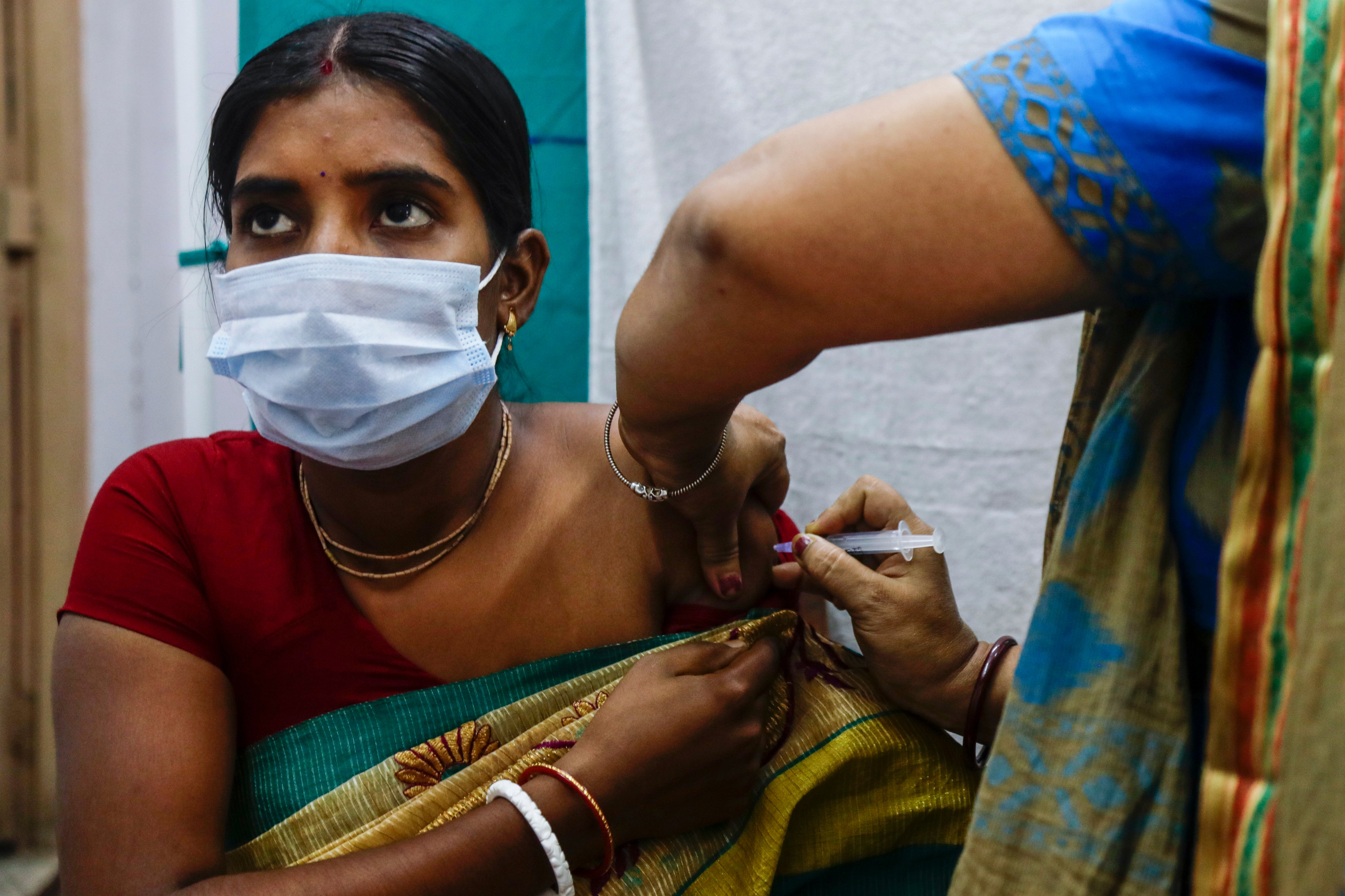 Virus Outbreak India Vaccine