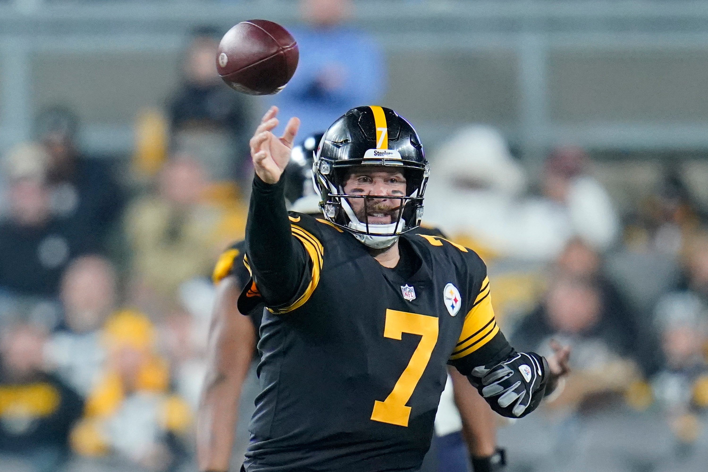 Pittsburgh Steelers quarterback Ben Roethlisberger helped his side to victory against the Chicago Bears (Gene J Puskar/AP)