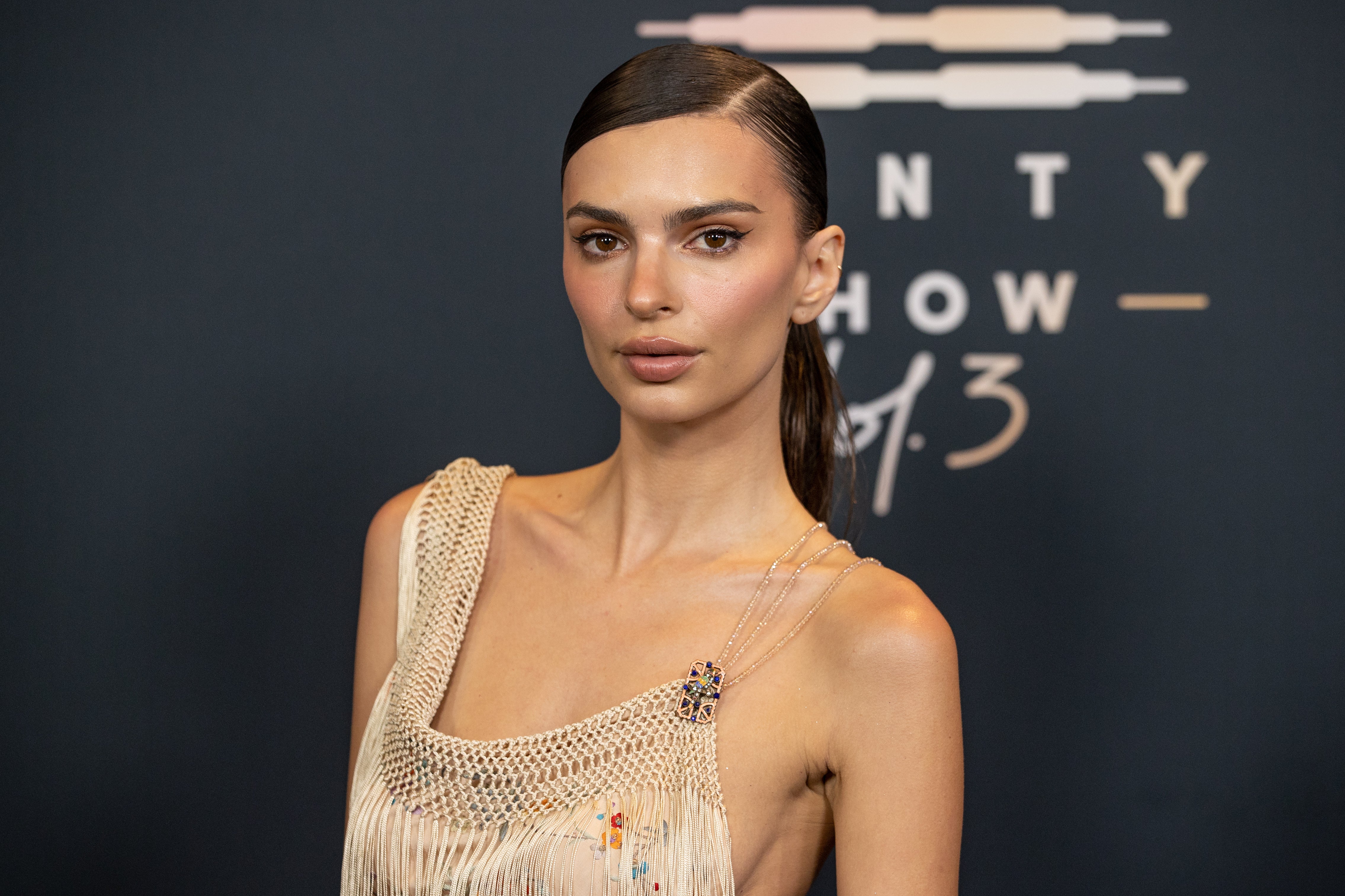 Emily Ratajkowski explains the qualities that make Pete Davidson attractive