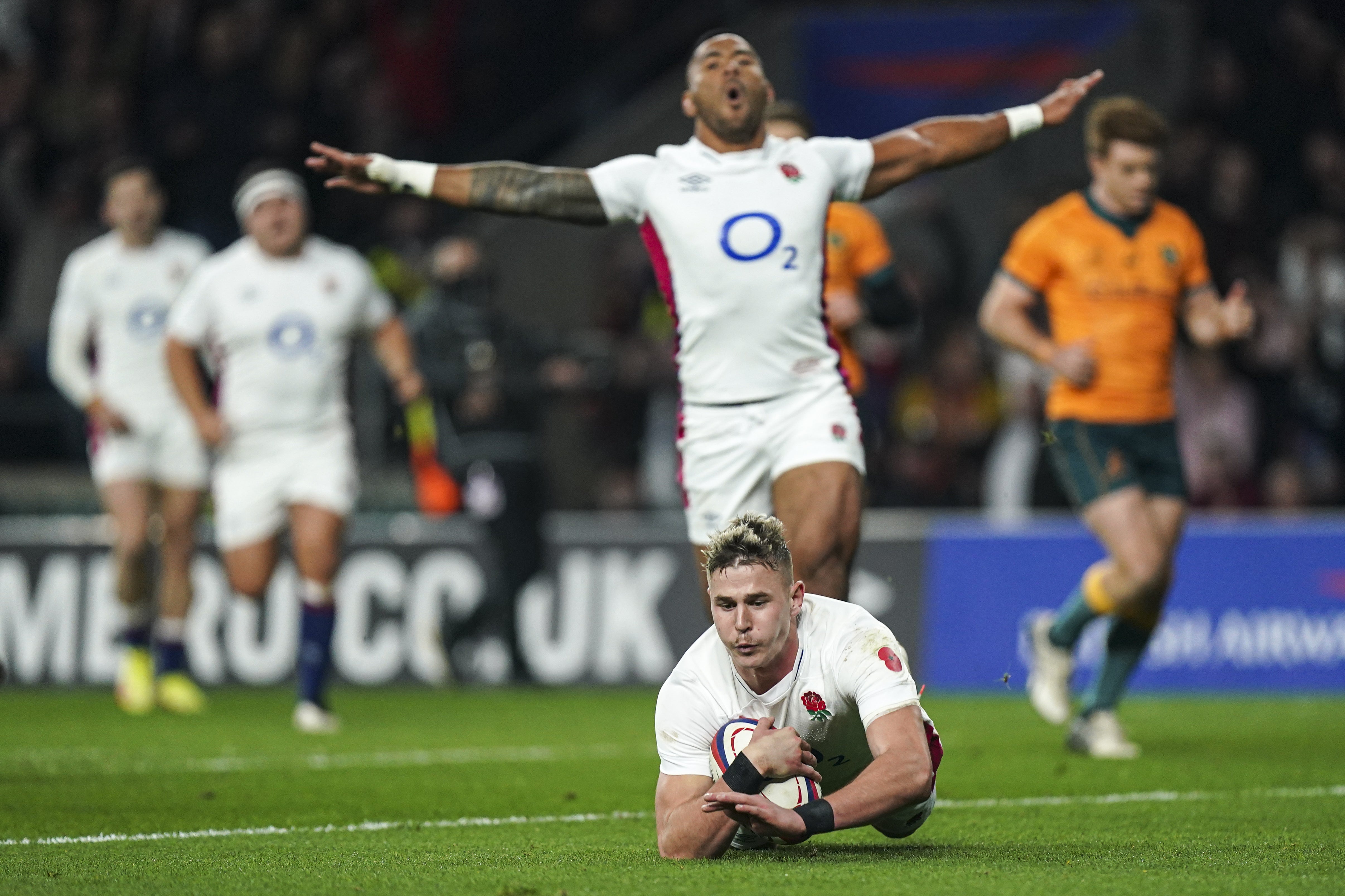 Freddie Steward touches down for his first England try (Mike Egerton/PA)