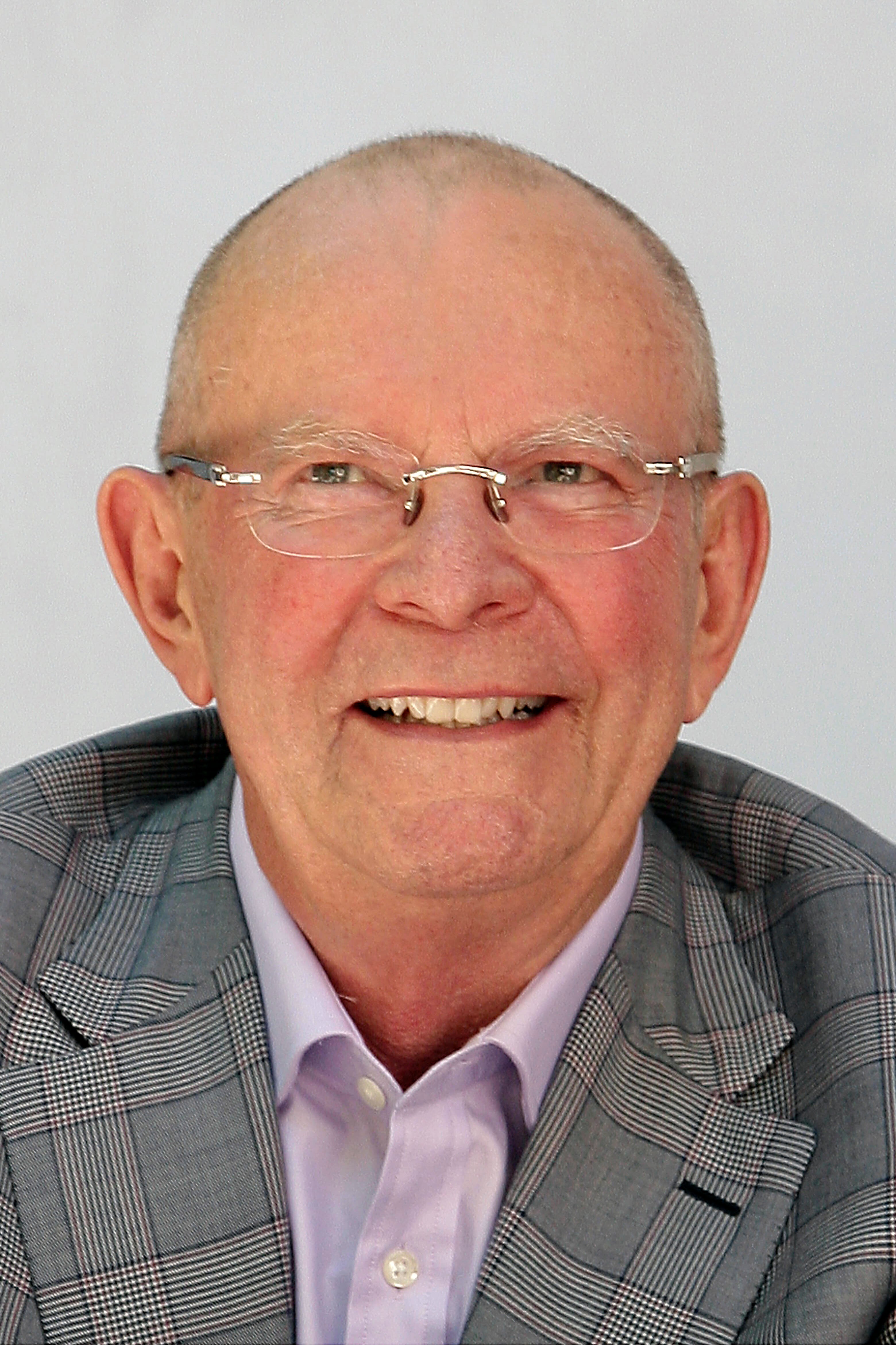 Obit Wilbur Smith