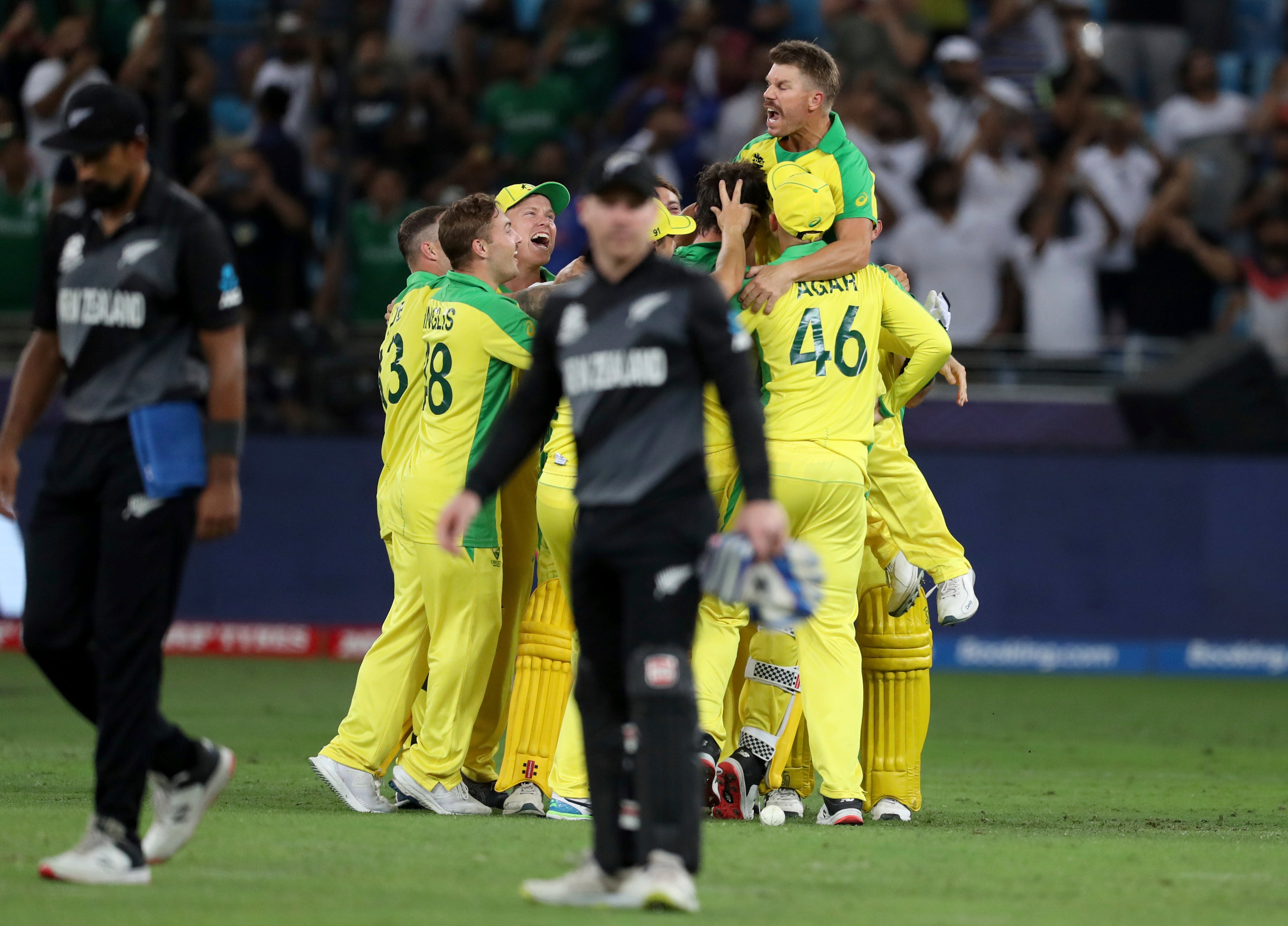 Australia celebrate winning the T20 World Cup