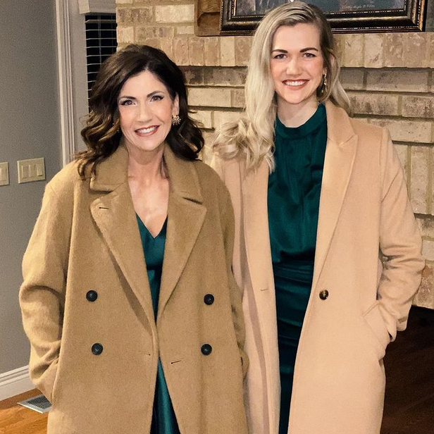 Kristi Noem and Kassidy Peters in 2017