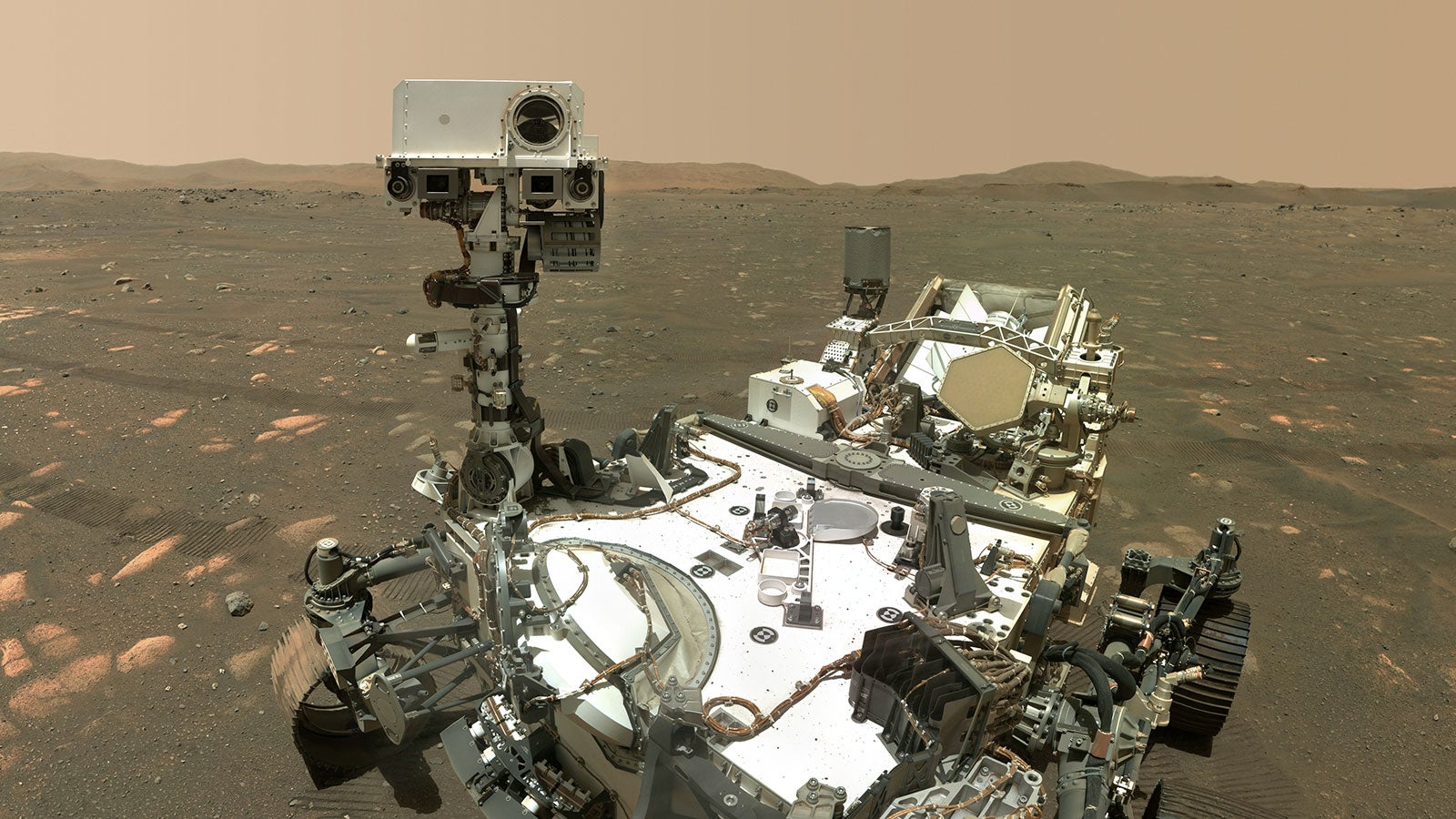 NASA’s Perseverance Mars rover took a selfie with the Ingenuity helicopter