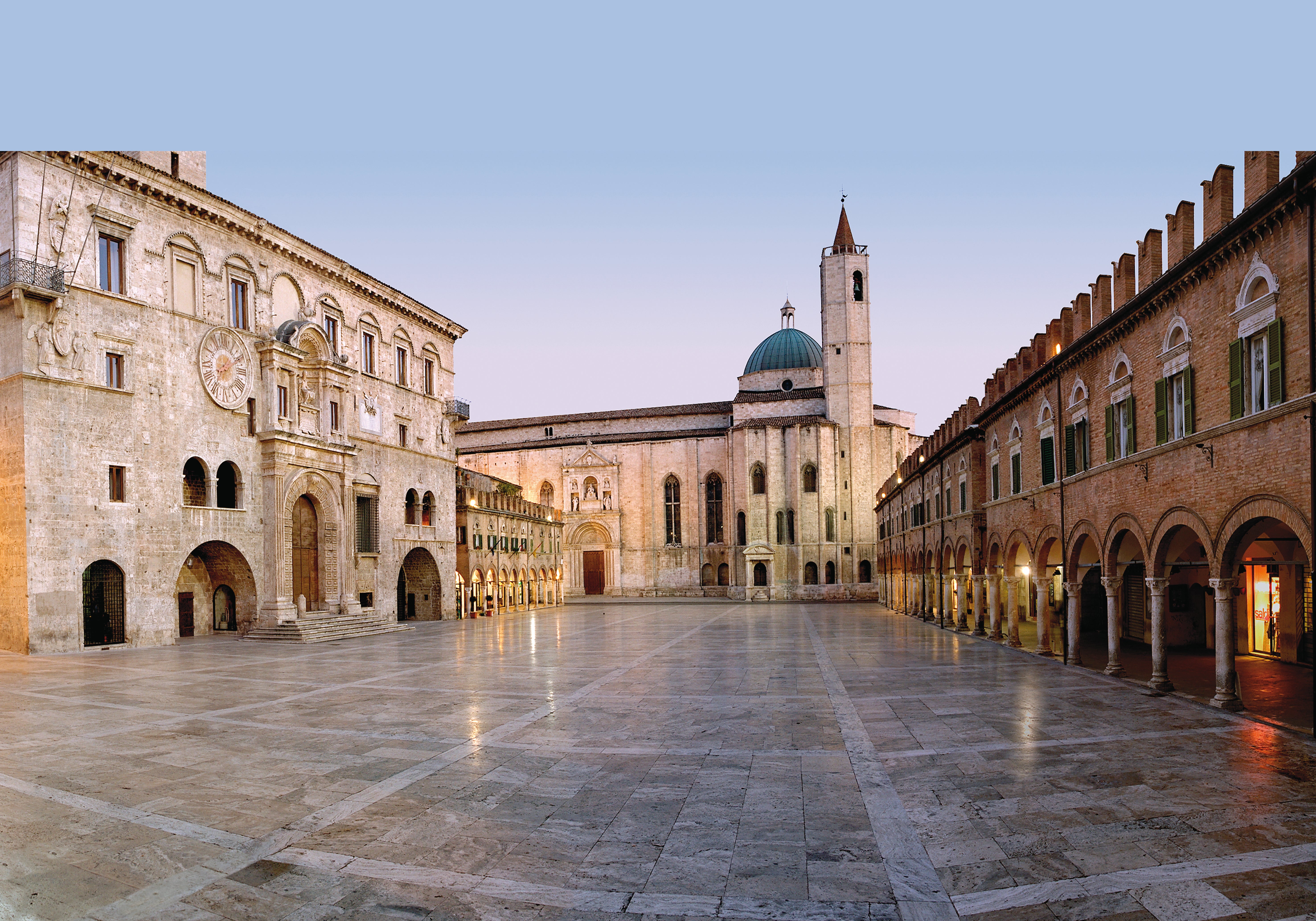 Ascoli Piceno Piazza del Popolo