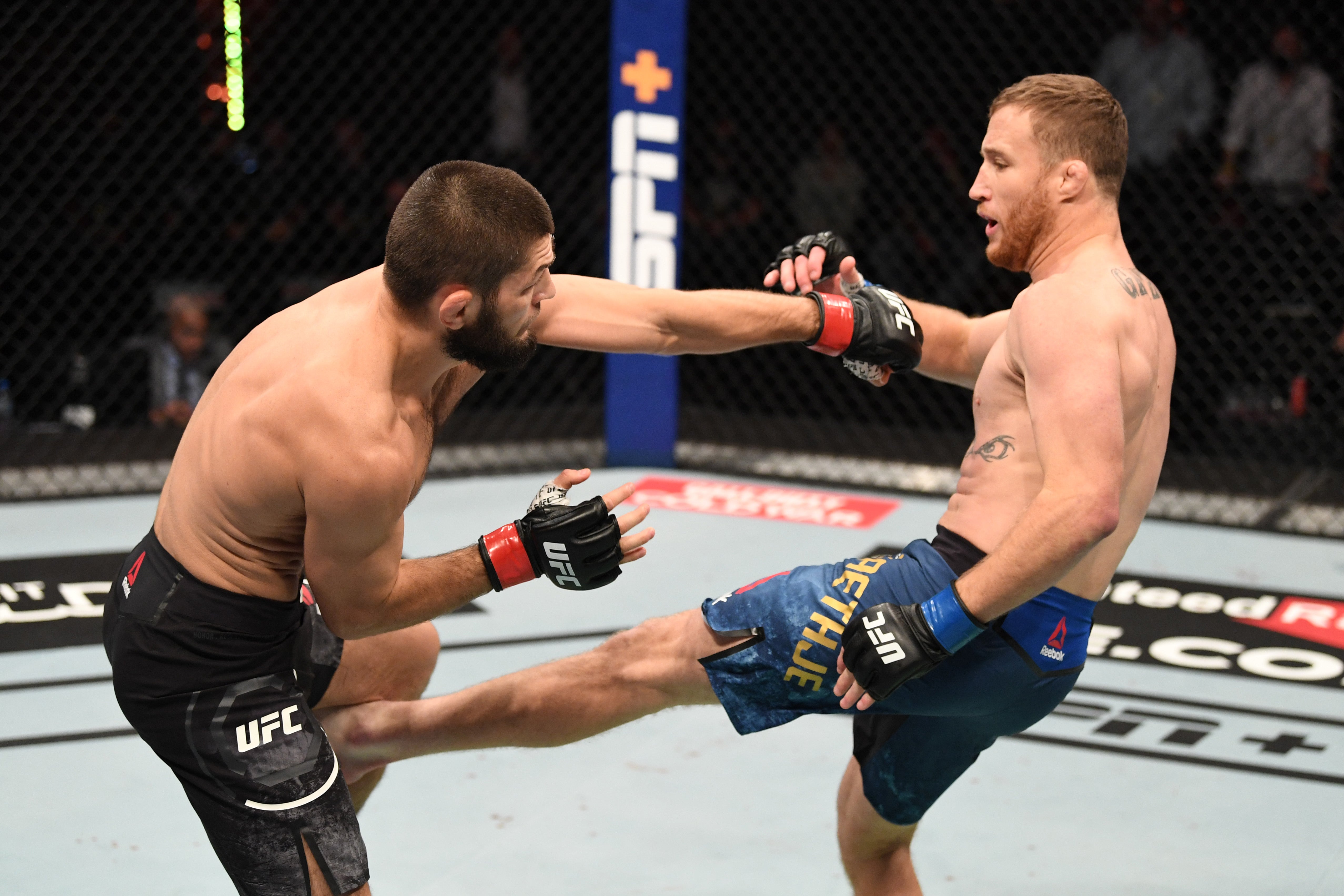 Justin Gaethje kicks Khabib Nurmagomedov at UFC 254