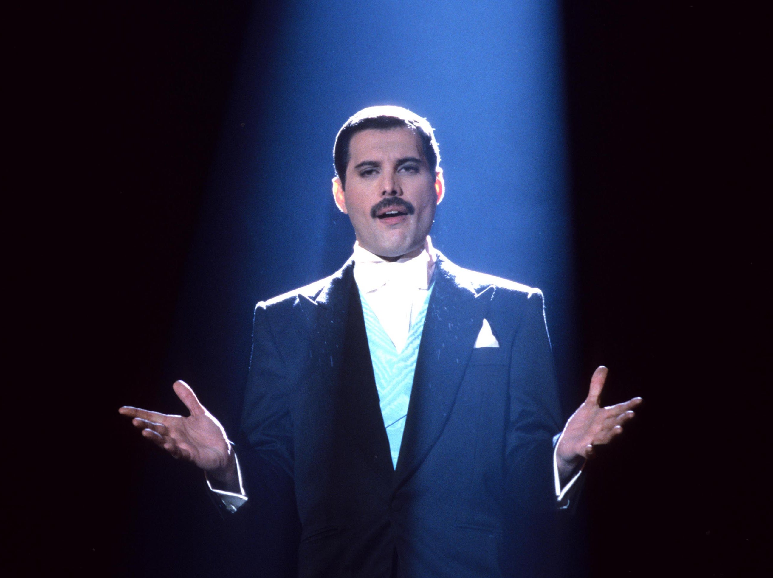 Freddie Mercury filming a music video with Queen in 1986, the year the band stopped performing live