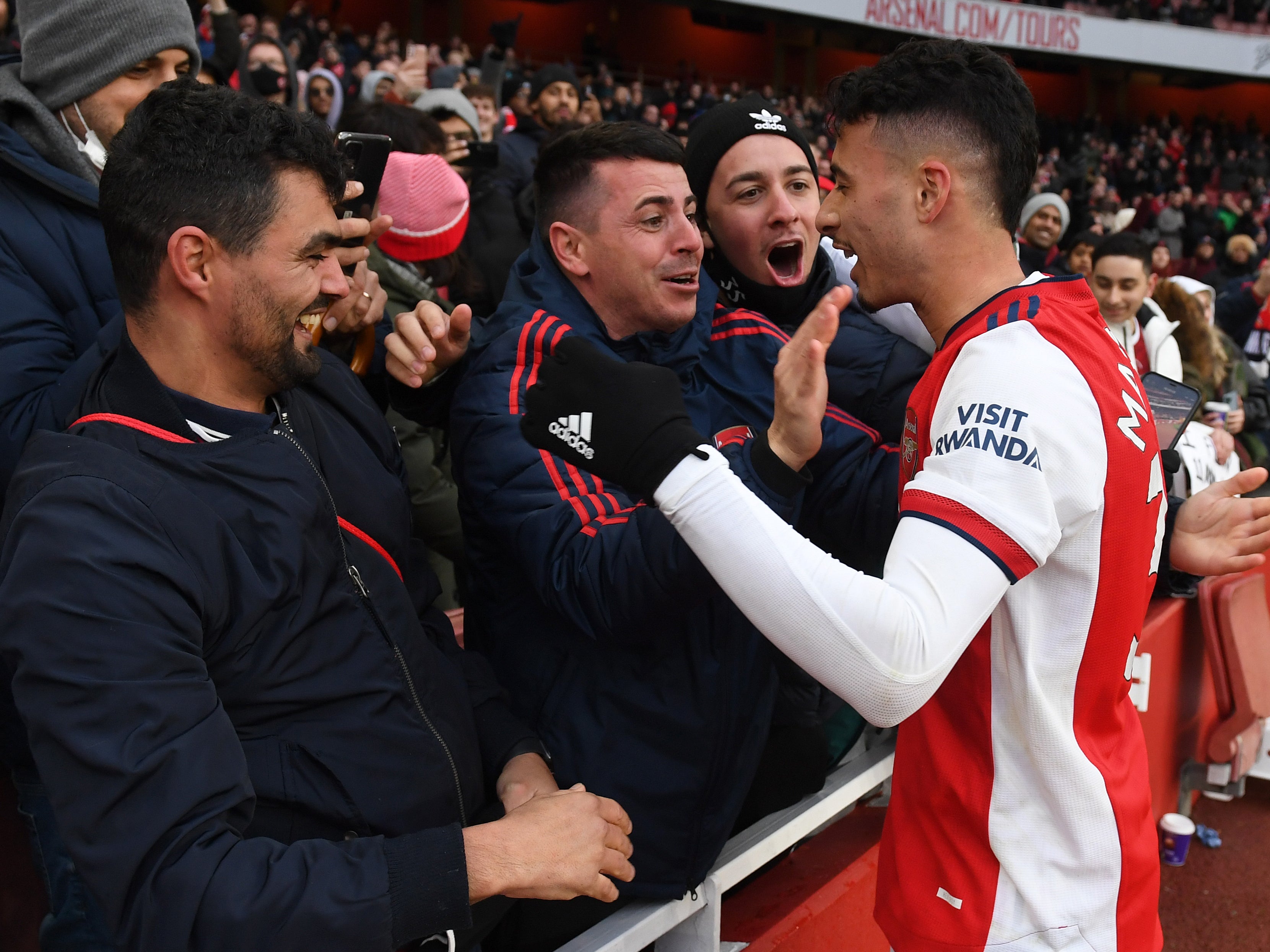 Gabriel Martinelli of Arsenal celebrates with his friends