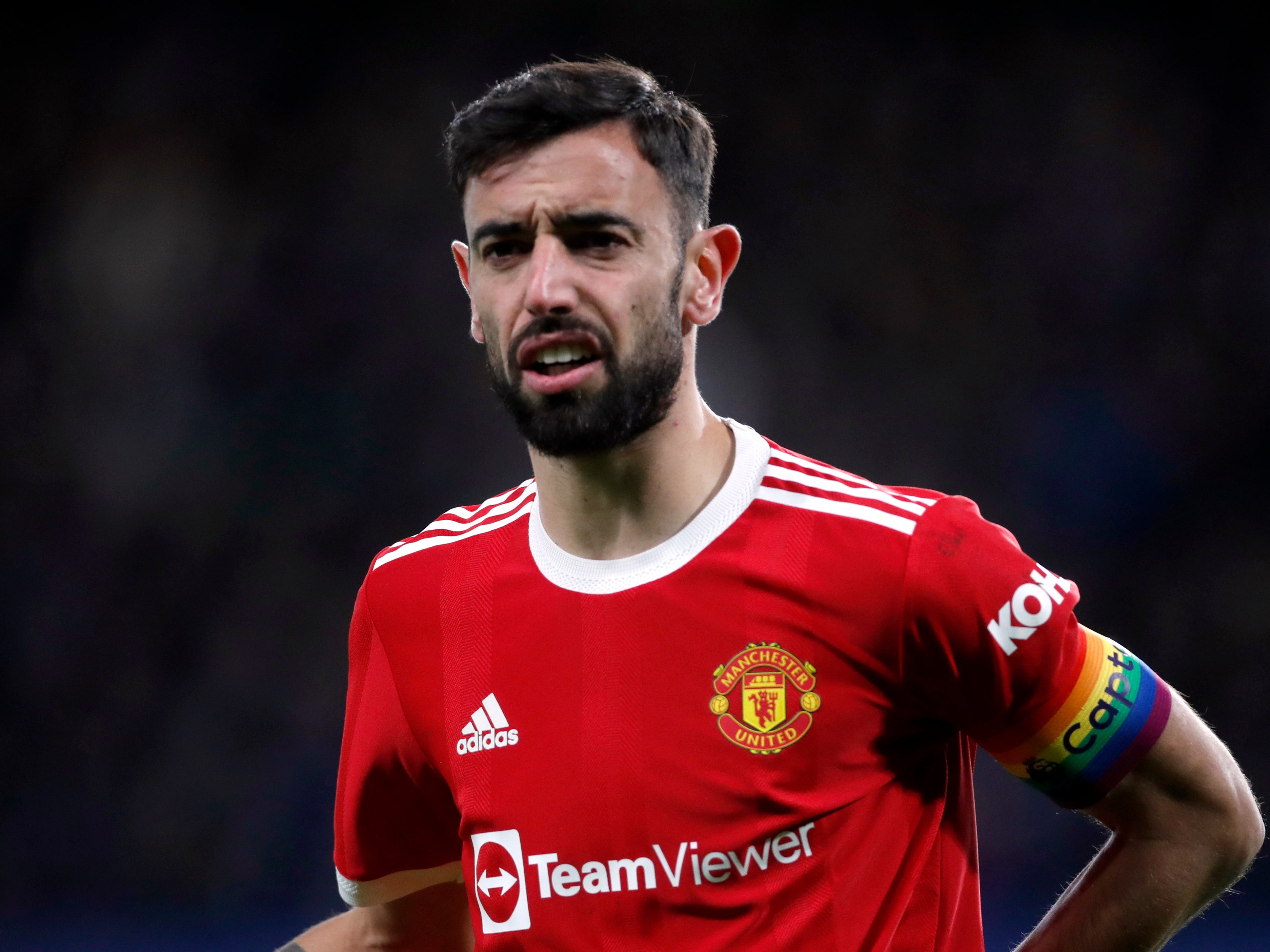 Bruno Fernandes reacts at Stamford Bridge