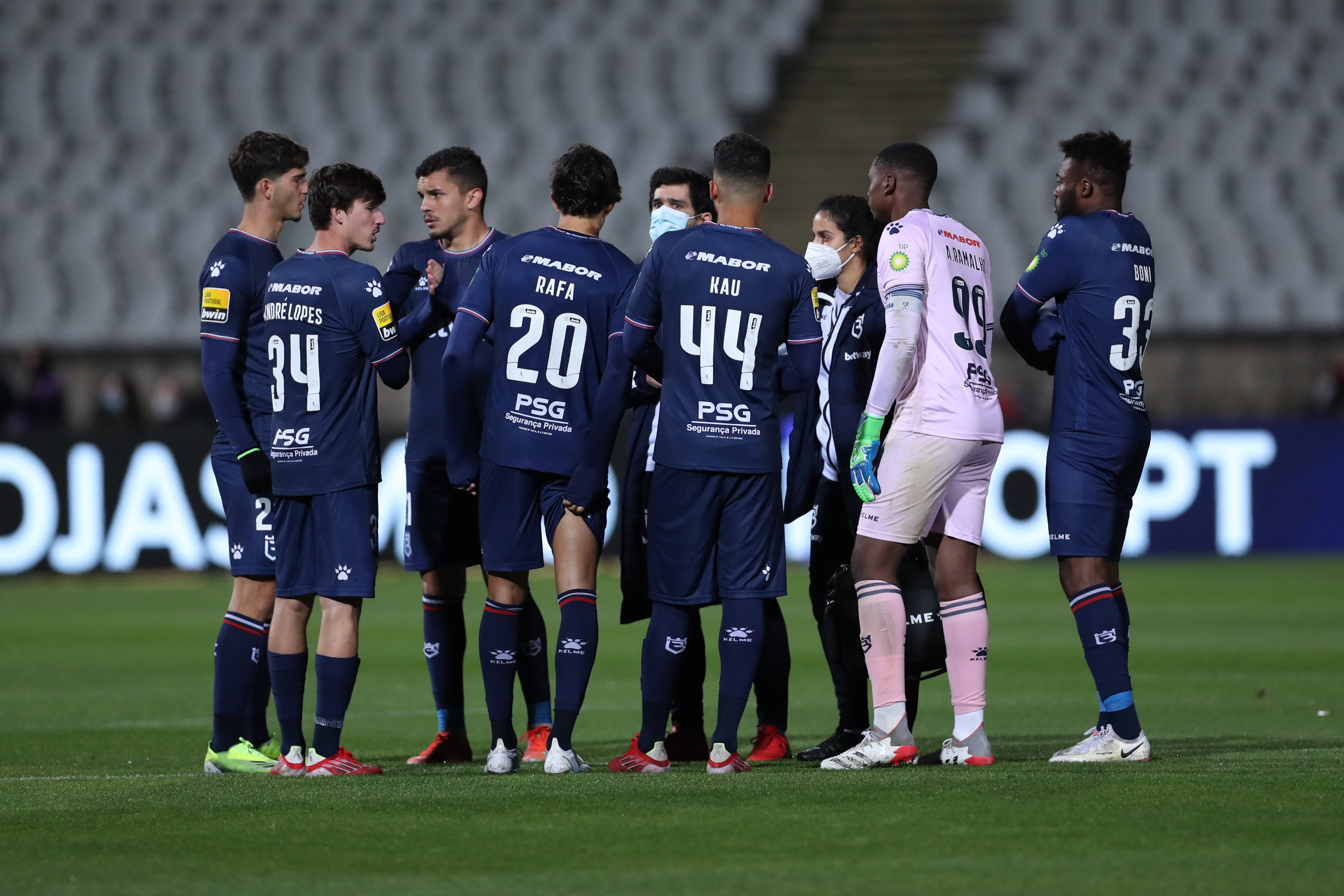 Belenenses players at the match versus Benfica on Saturday