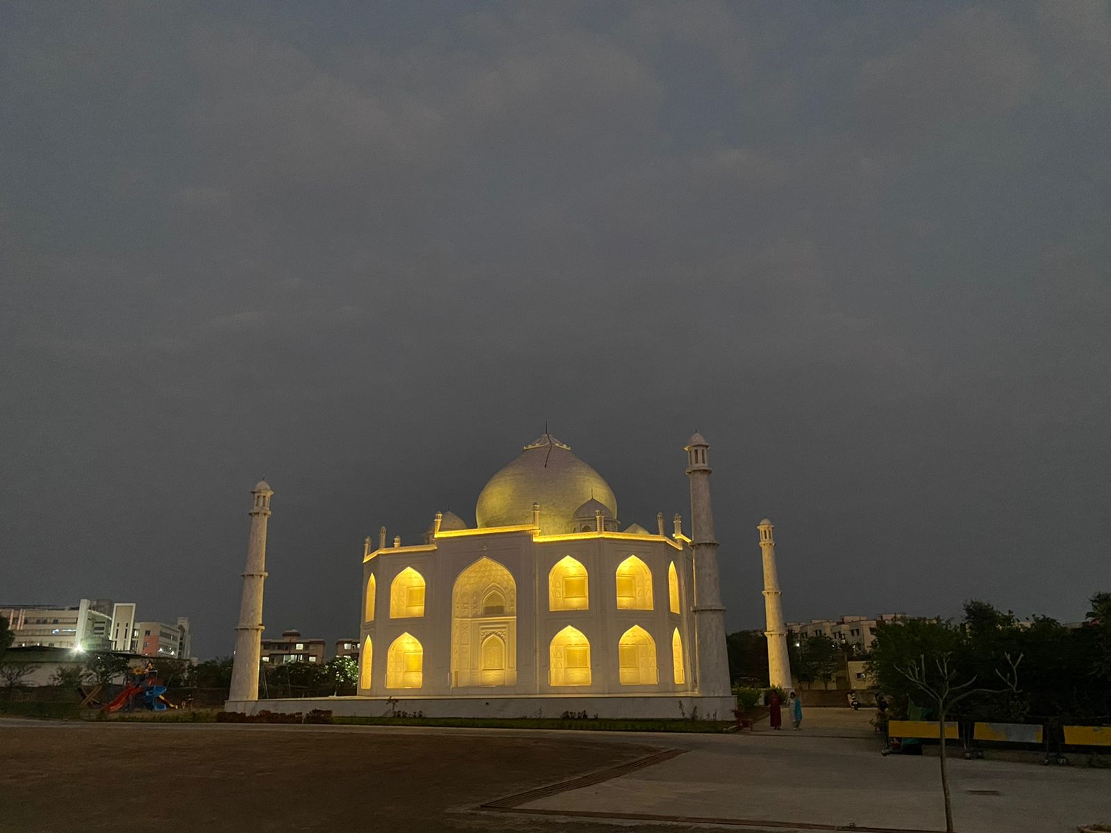 An Indian businessman has built a scaled down replica of the Taj Mahal and dedicated it to his wife