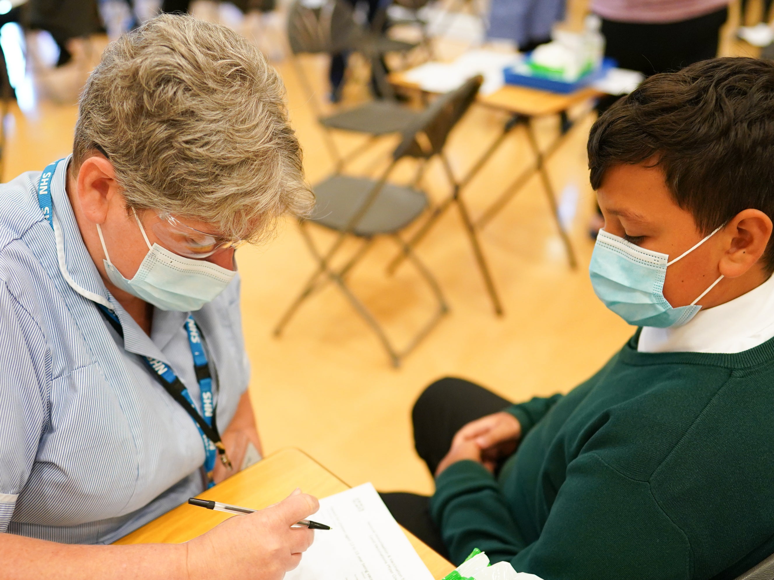 The government has stepped up advice on wearing masks in secondary schools