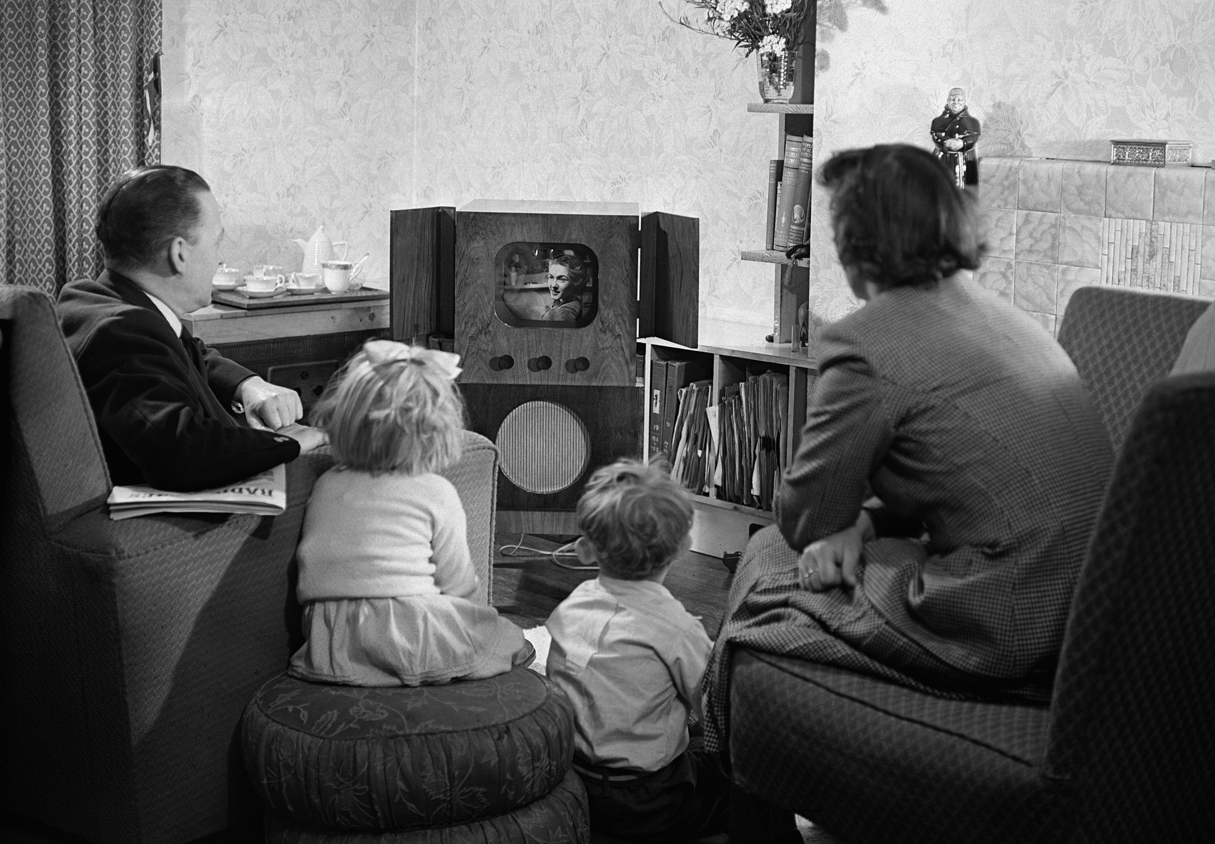 UK adults will spend almost four-and-a-half hours a day watching TV between 20 December and 2 January