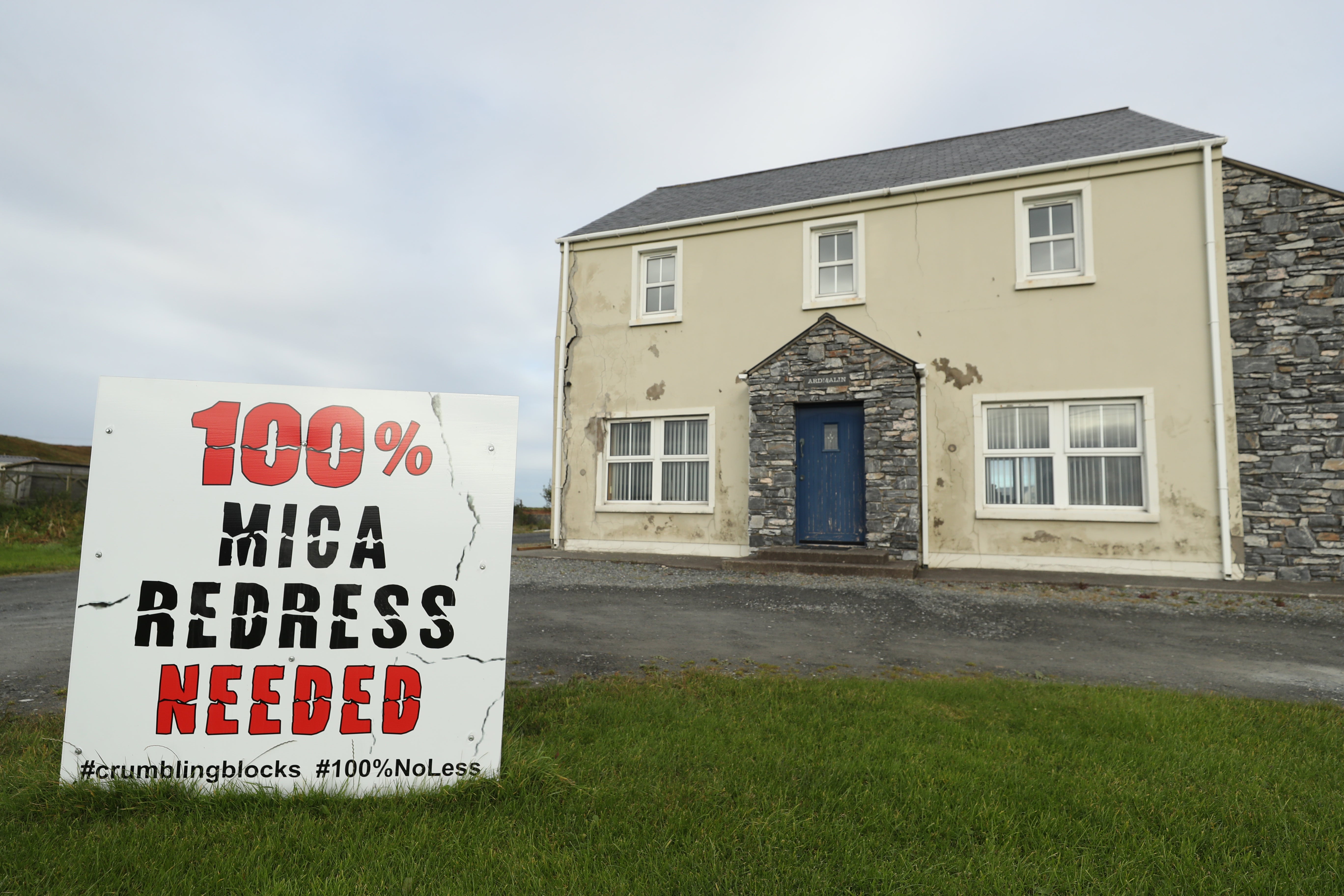 The structural damage is seen in the mica-affected home of Ali Farren in Malin Head, Co Donegal (Niall Carson/PA)