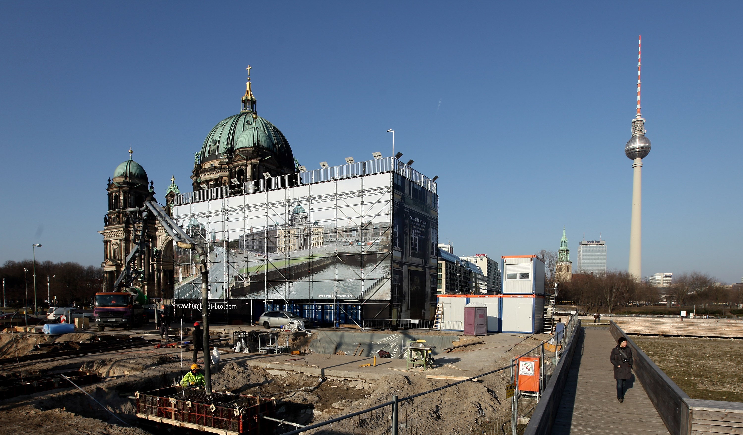 Torn down again, construction began in 2010 of the new Berliner Schloss