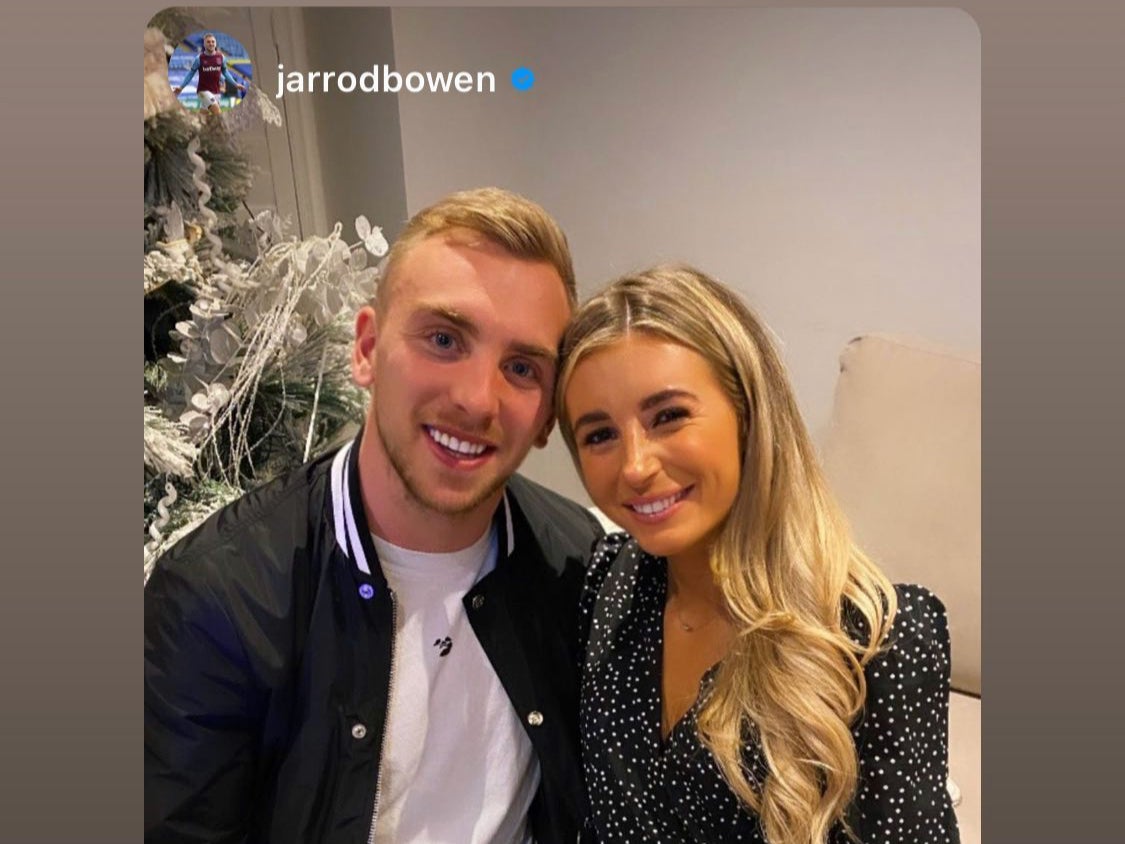 Jarrod Bowen posted a photograph of himself with Dani Dyer on his Instagram Stories, which Dyer then posted on her account