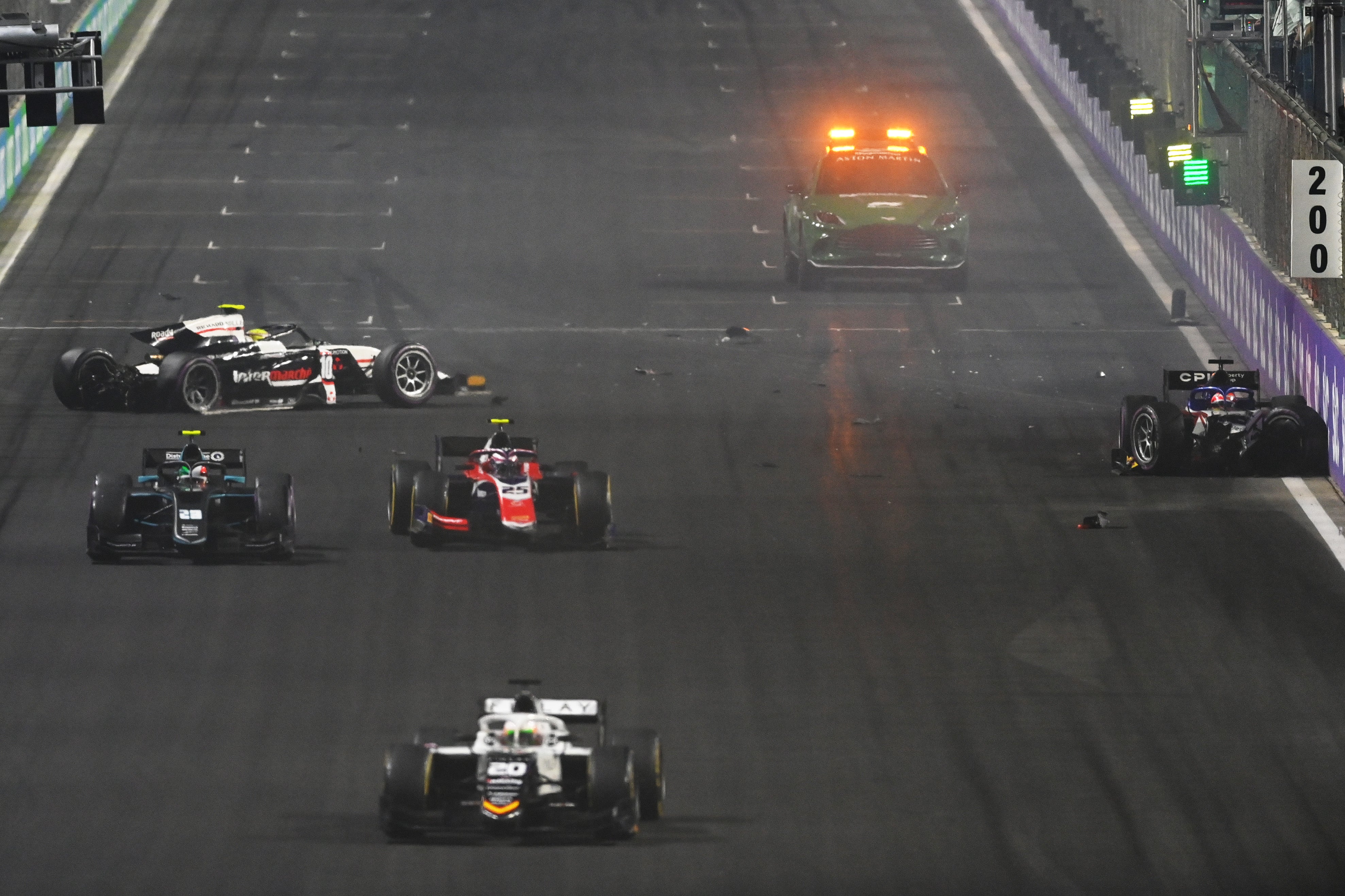 The aftermath of the crash at the start between Theo Pourchaire and Enzo Fittipaldi