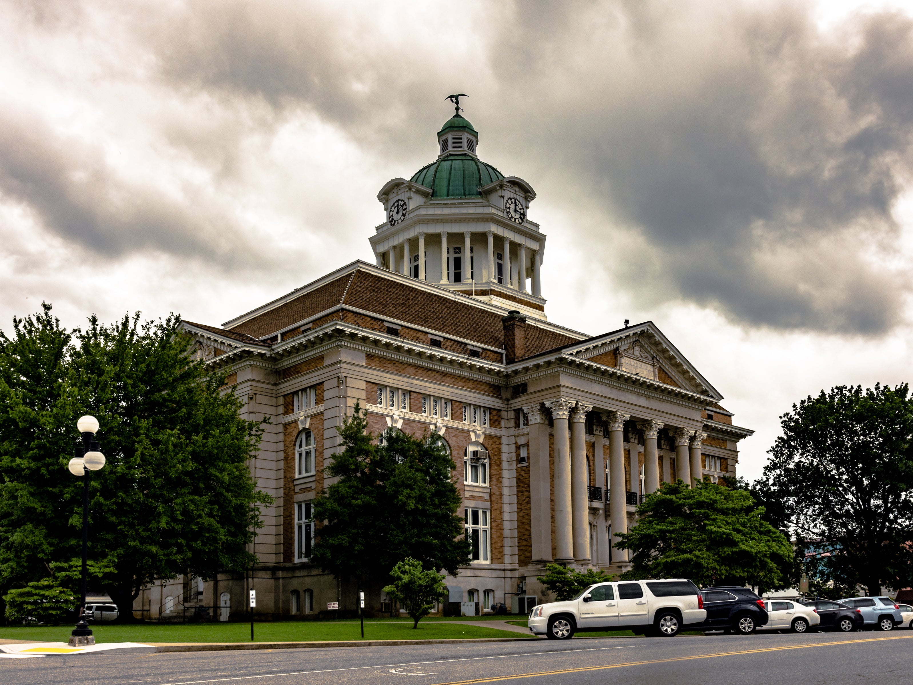 The Giles County Courthouse where an all-white jury deliberated in a room adorned by Confederate symbols