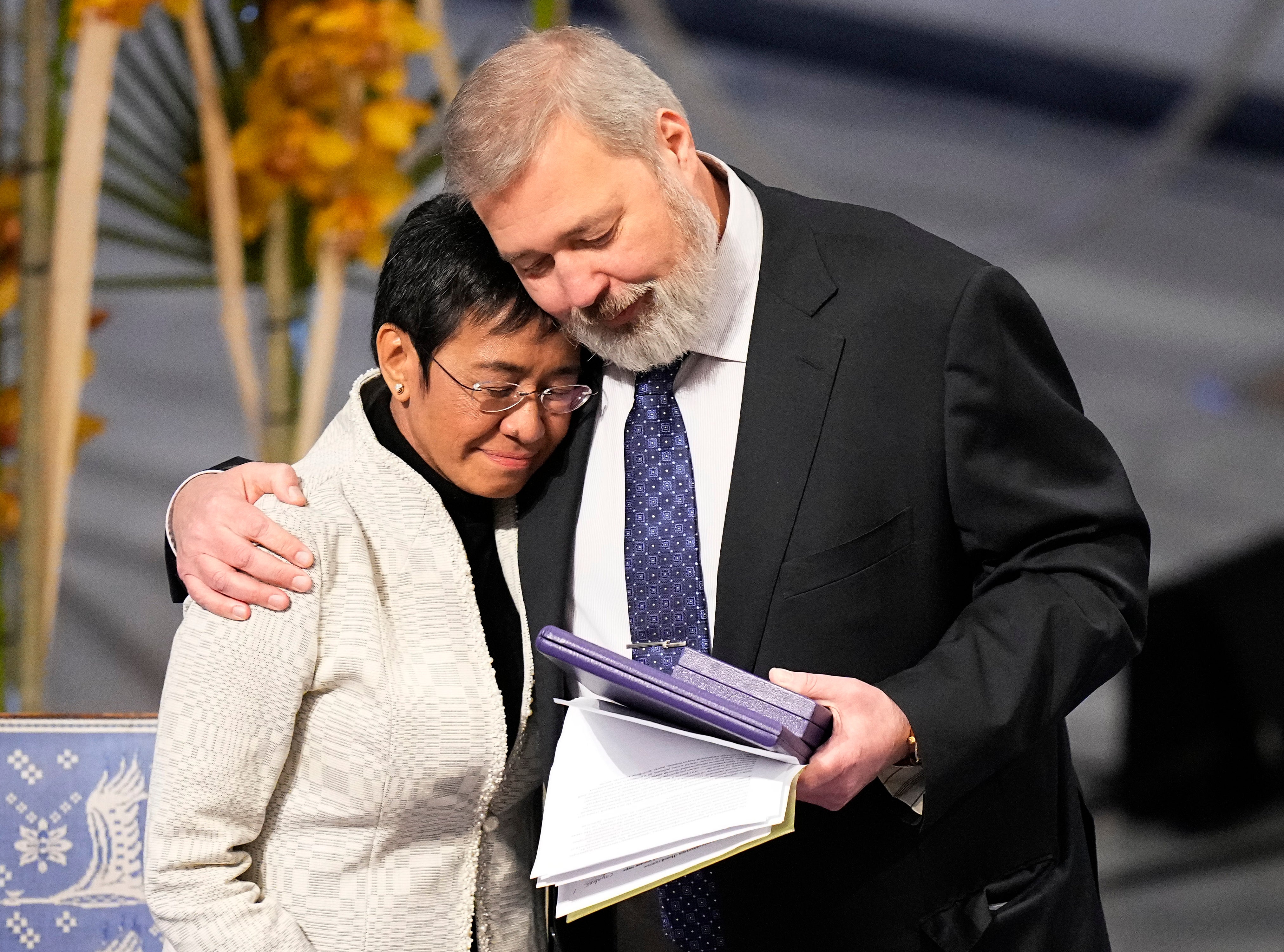 Mr Muratov received the Nobel Peace Prize in 2021 with Filipino journalist Maria Ressa