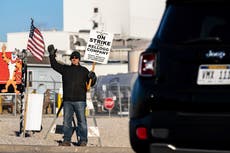 A union fight at Kellogg’s has drawn in TikTok, Reddit, Tony the Tiger and Joe Biden