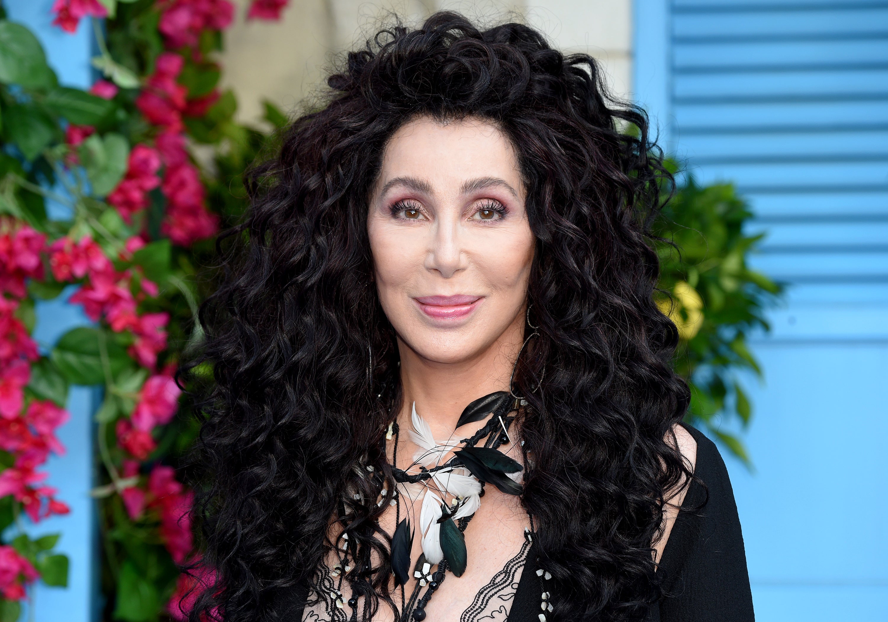 Cher takes photo of ‘beautiful couple’ during night out