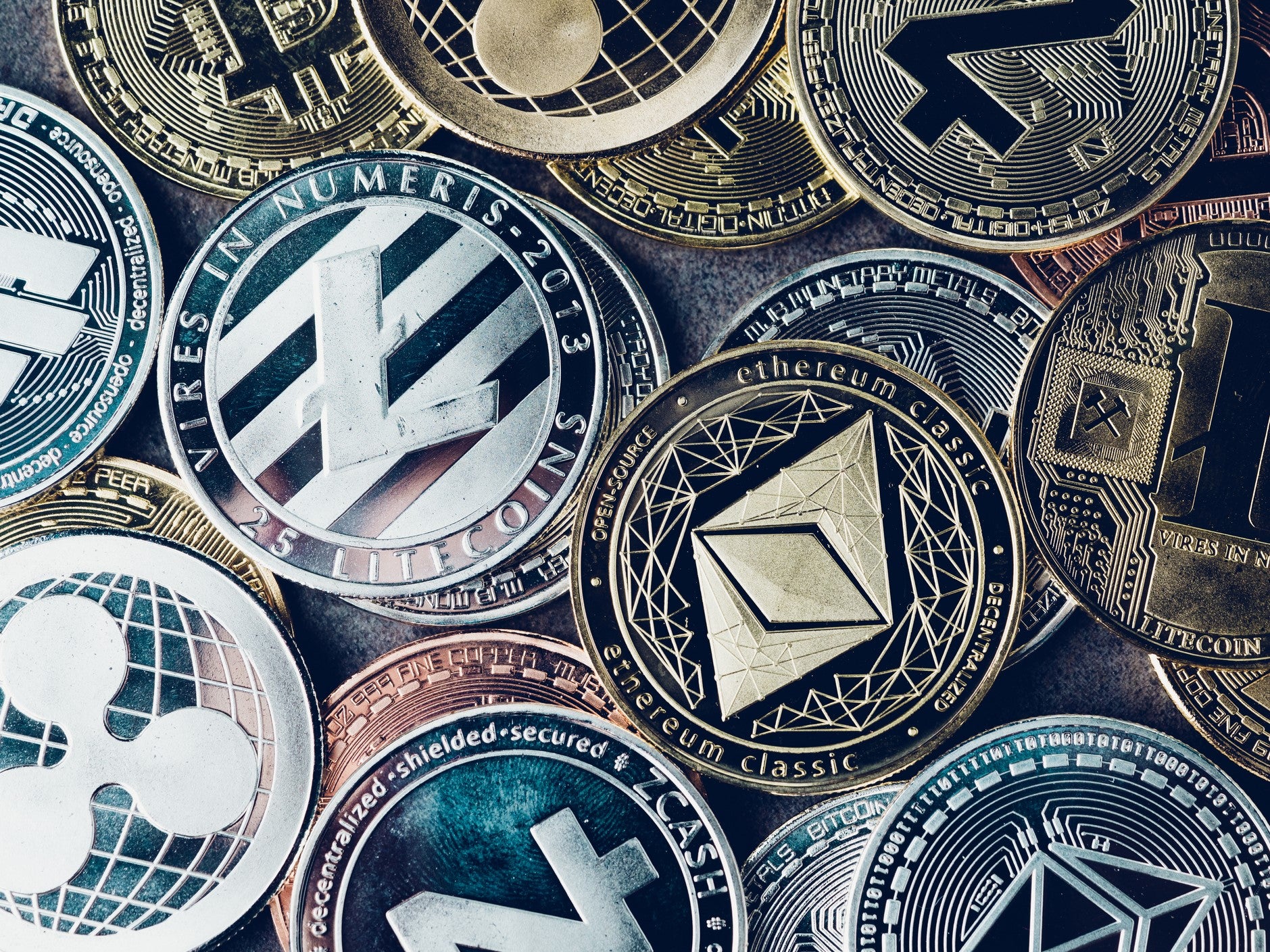 Bitcoin saw a record-breaking 2021 but experts predict 2022 could see other cryptocurrencies surge