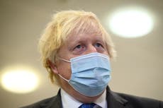 Omicron: Ministers fear lockdown as Sage modelling ‘points to 1,000 daily deaths’