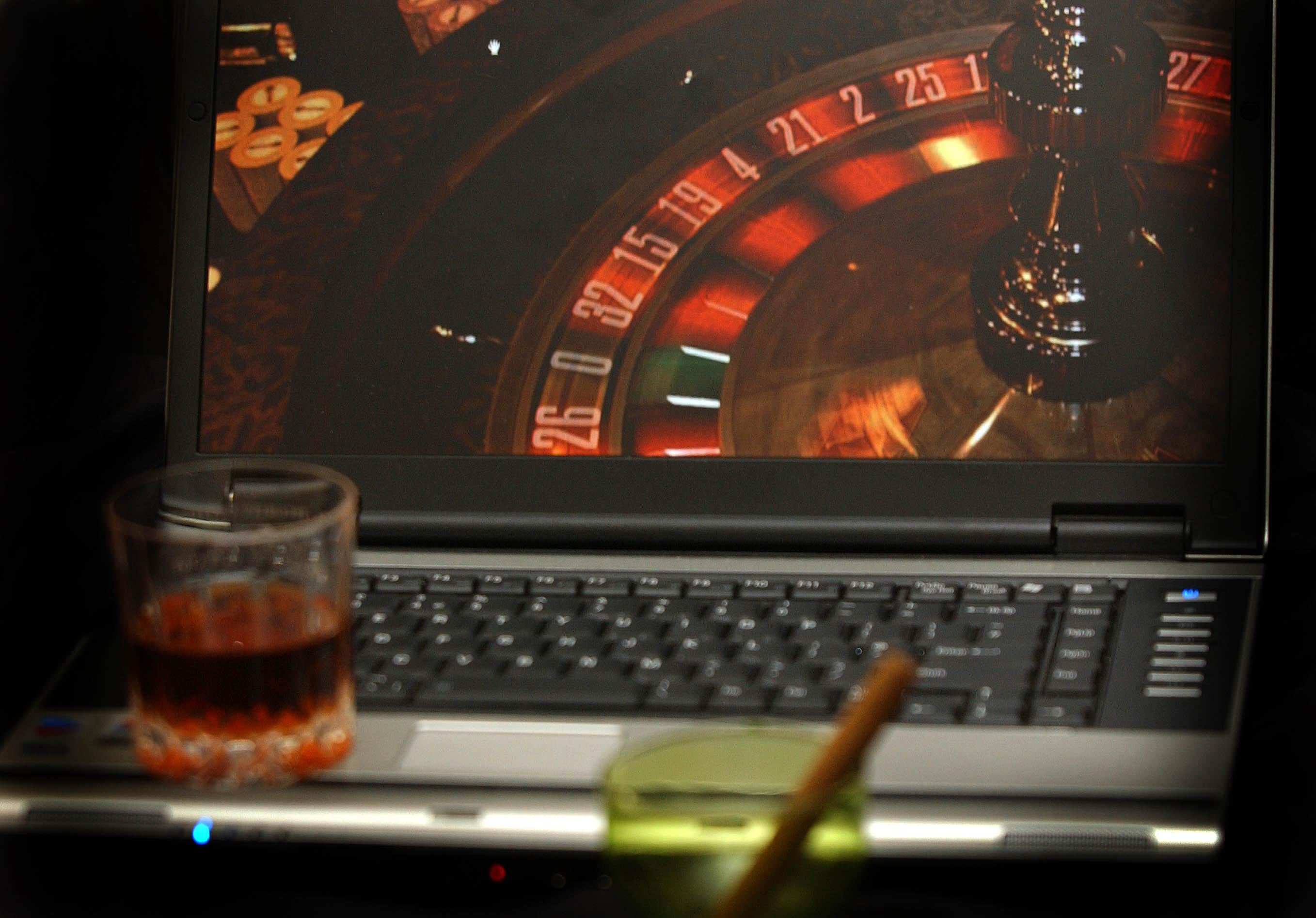 An online internet gambling site (Joel Ryan/PA)