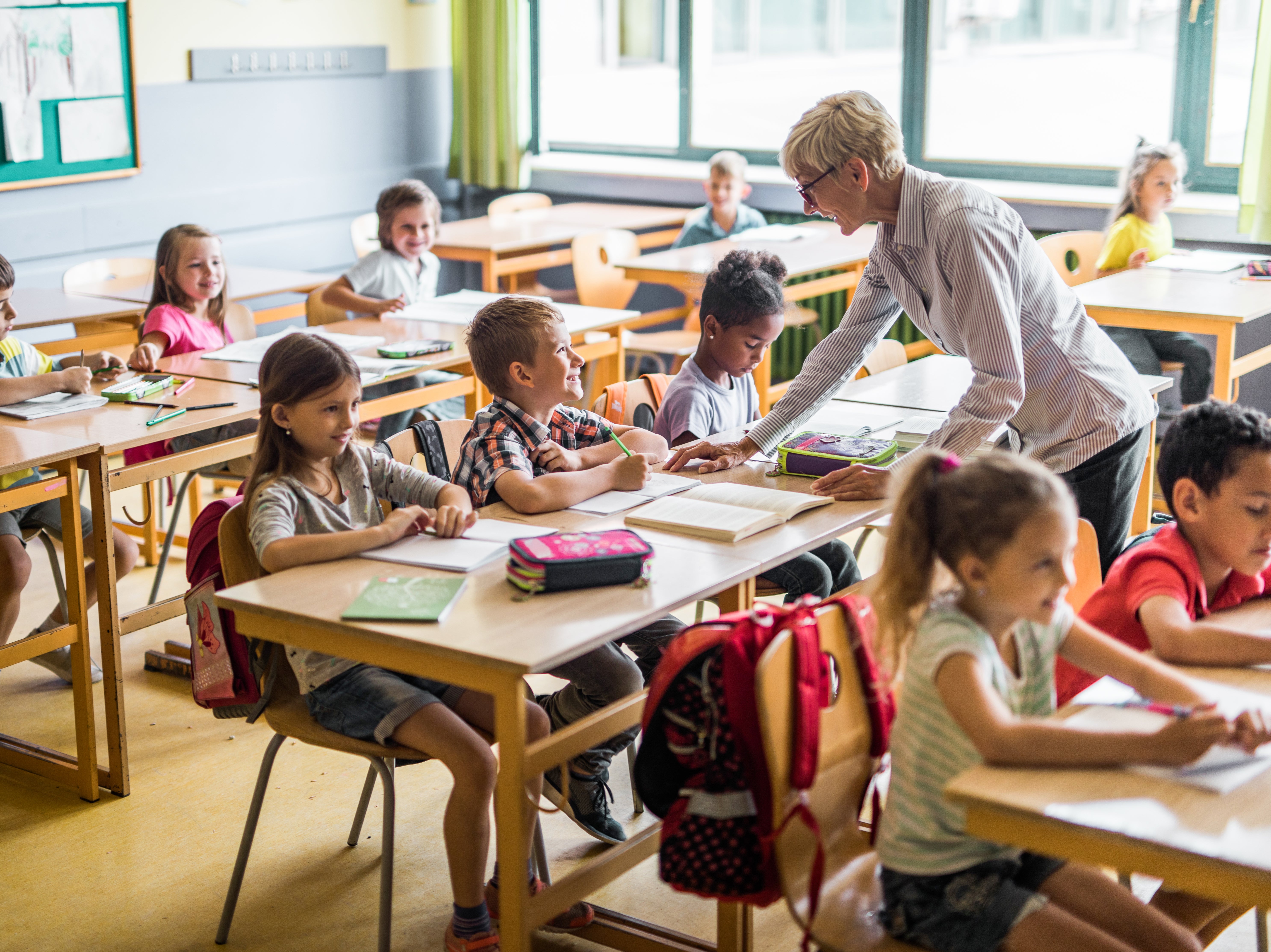 The government has called on former teachers to sign up to supply agencies to help cover staff shortages