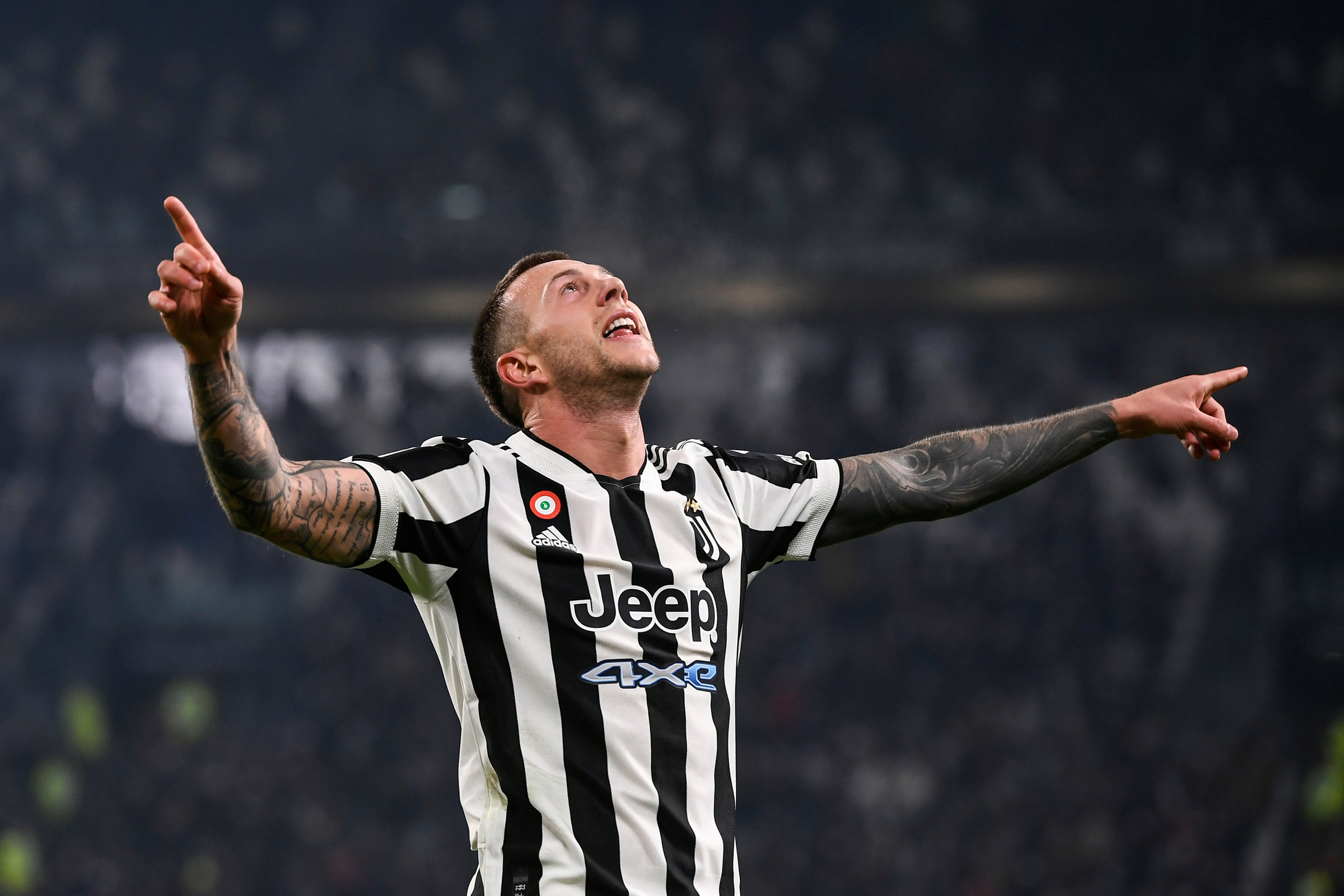 Juventus’ Federico Bernardeschi celebrates his goal against Cagliari (Fabio Ferrari/LaPresse via AP)