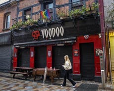 Northern Ireland nightclubs to close as daily Covid cases reach new high