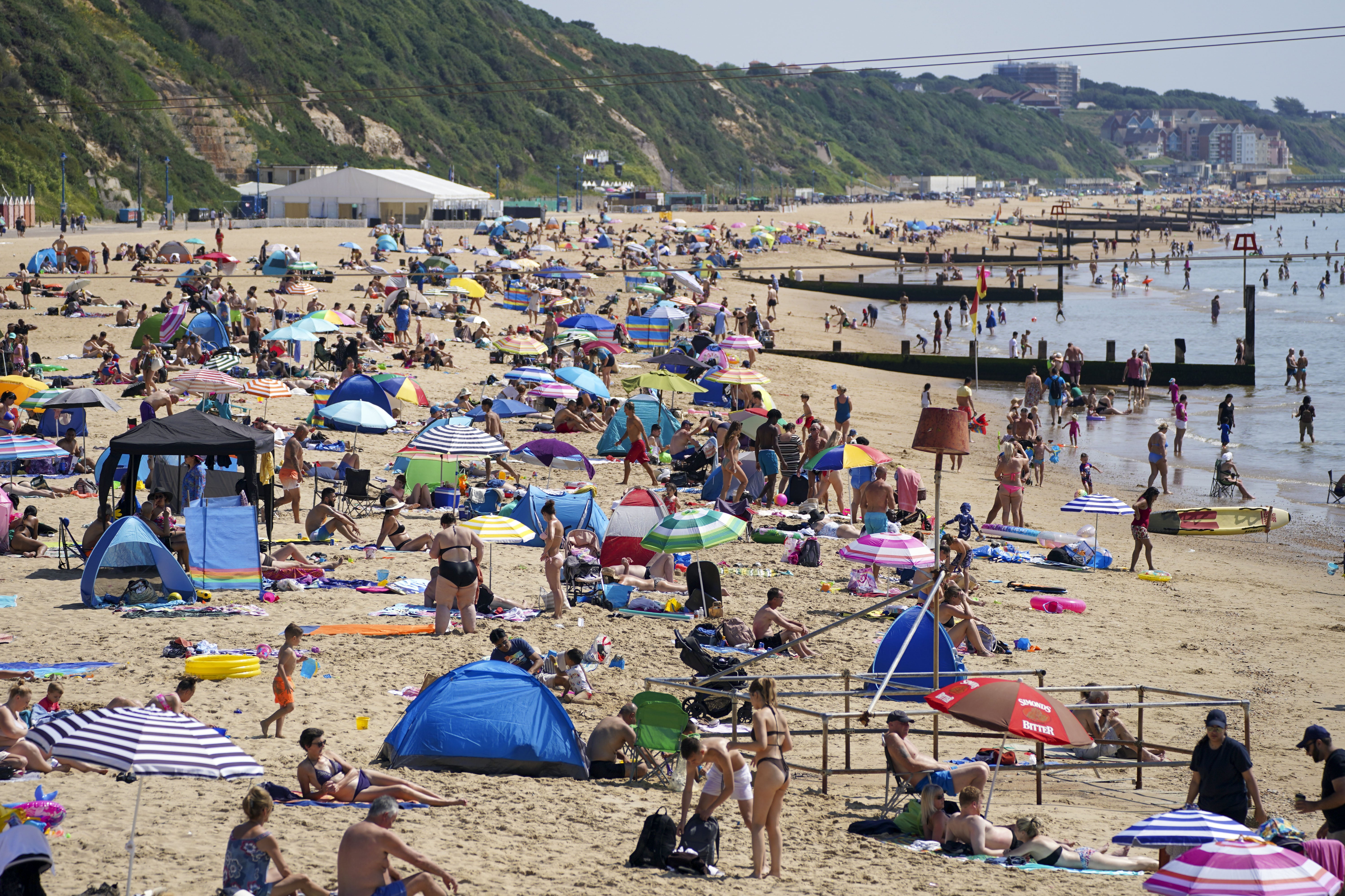 Britons will no doubt hit the beaches during the sunshine