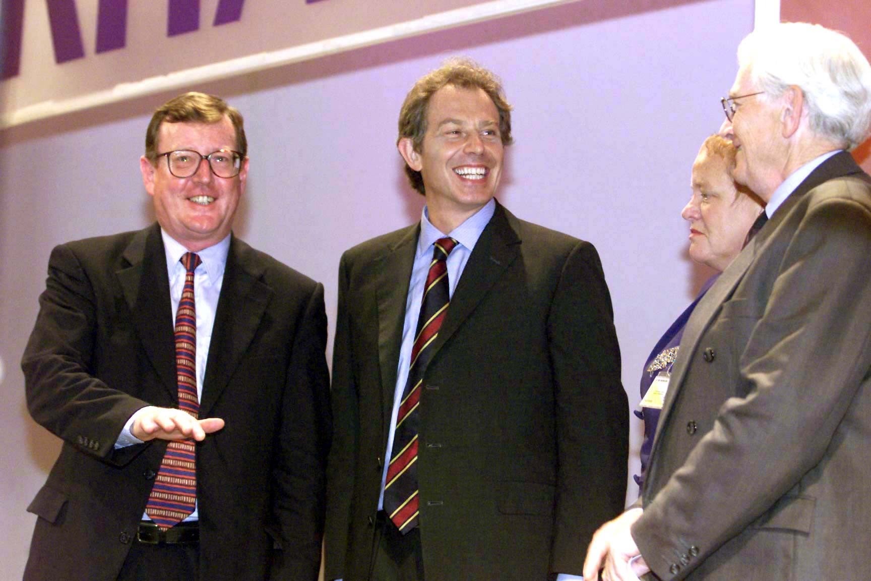 Former prime minister Tony Blair, with Northern Ireland Secretary Mo Mowlam, UUP leader David Trimble and Seamus Mallon, Deputy First Minister Northern Ireland Assembly (PA)