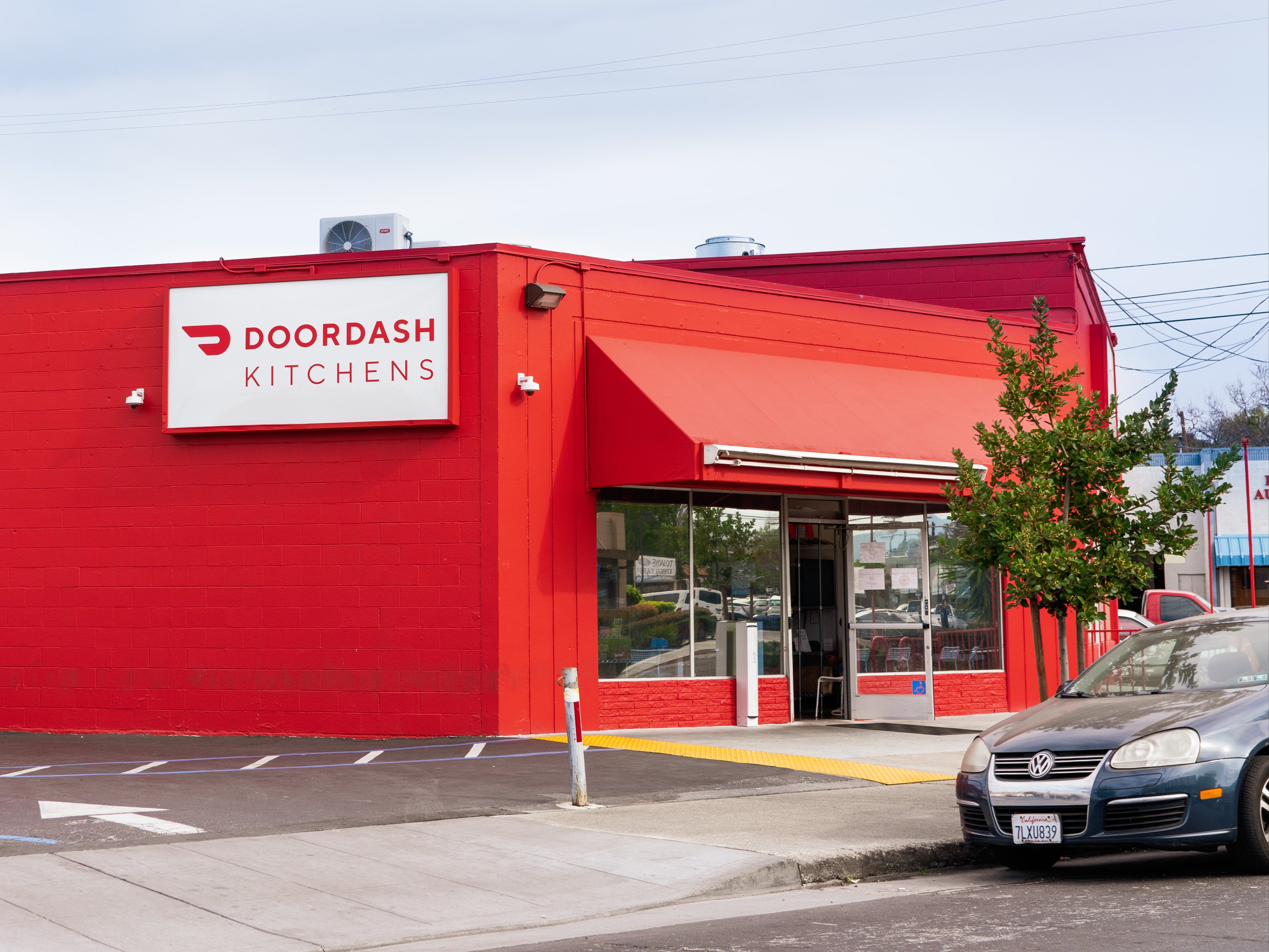 A DoorDash kitchen in Redwood City, California