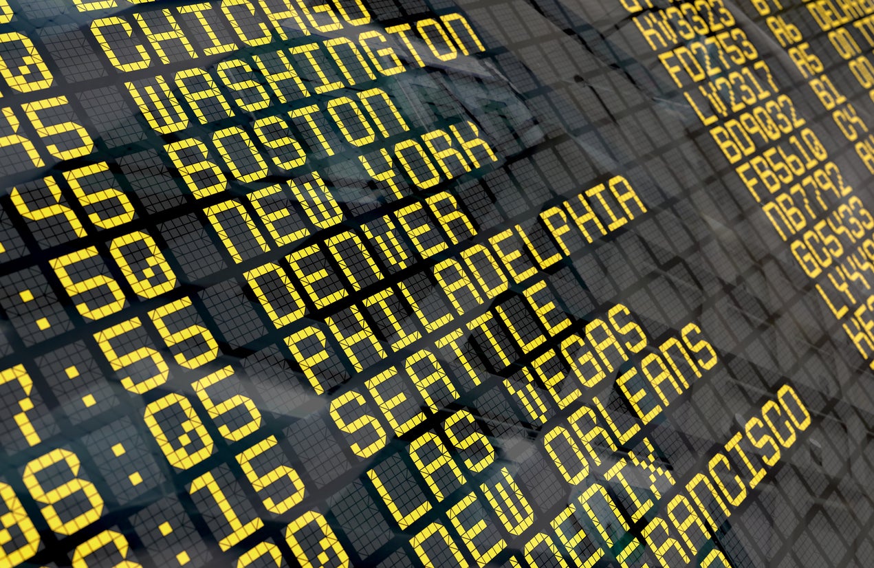 A US departures board