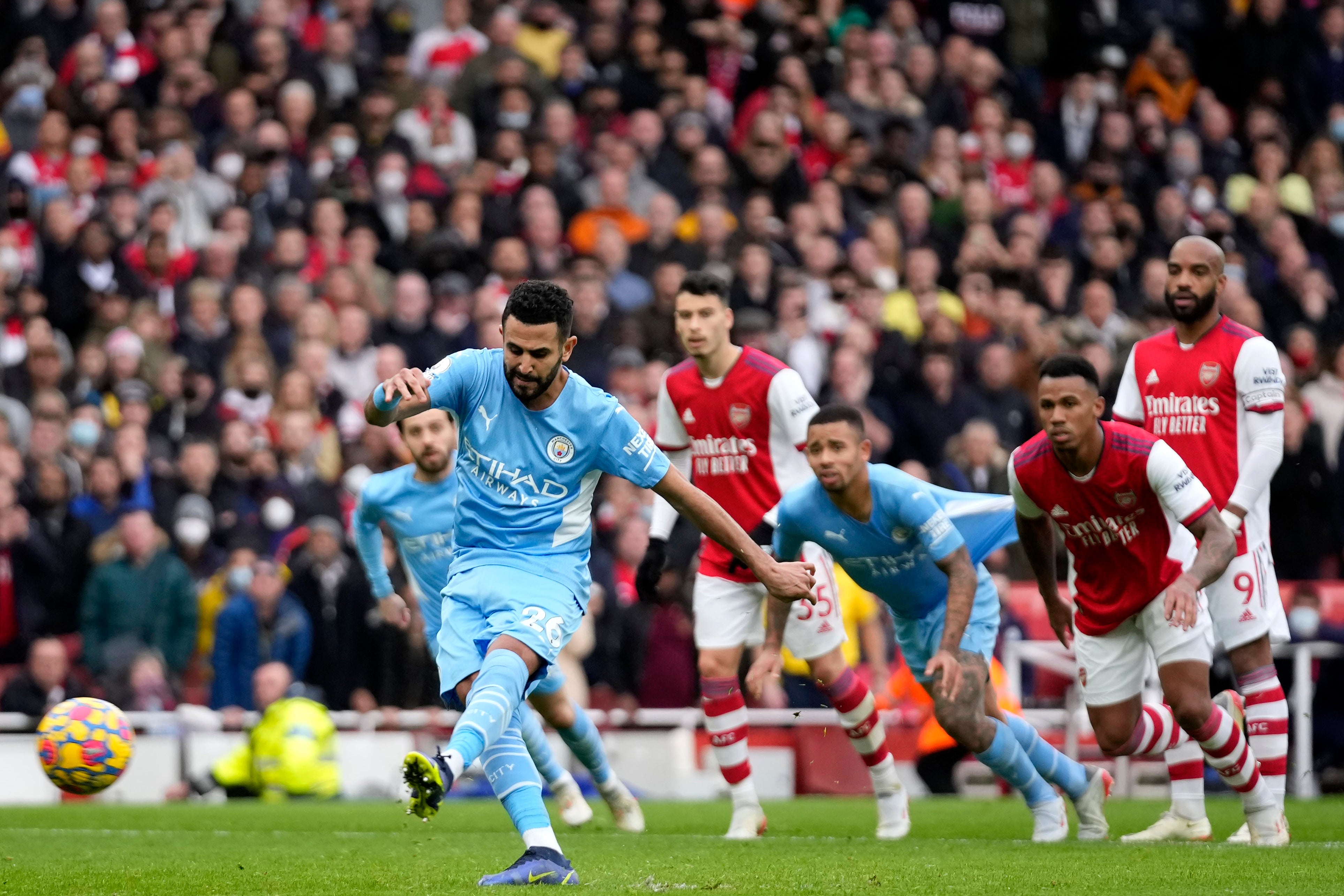 Riyad Mahrez fires home from the penalty spot